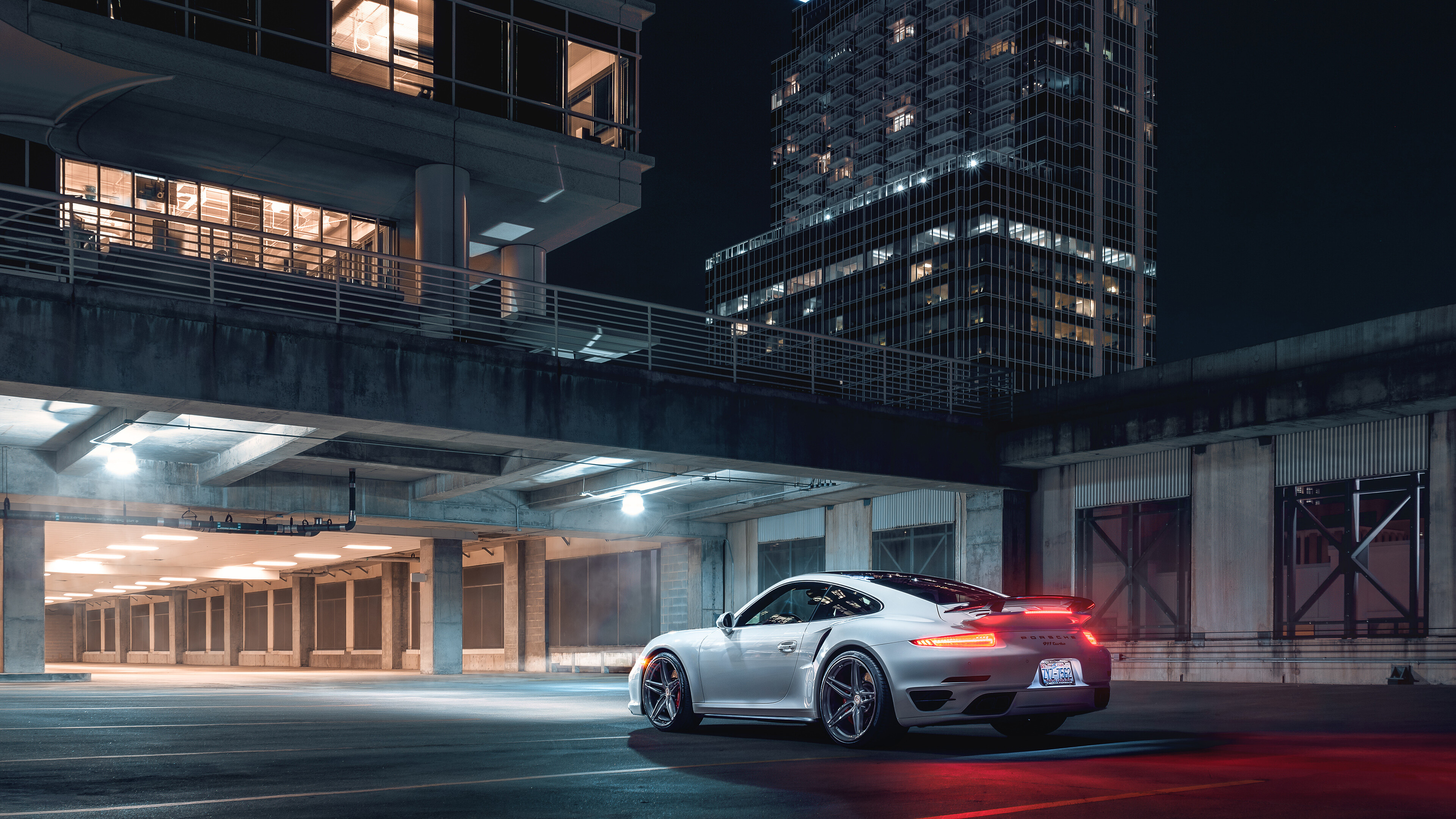 Porsche 911 white 2019, Minimalistic beauty, Clean design, Exquisite automotive, 3840x2160 4K Desktop