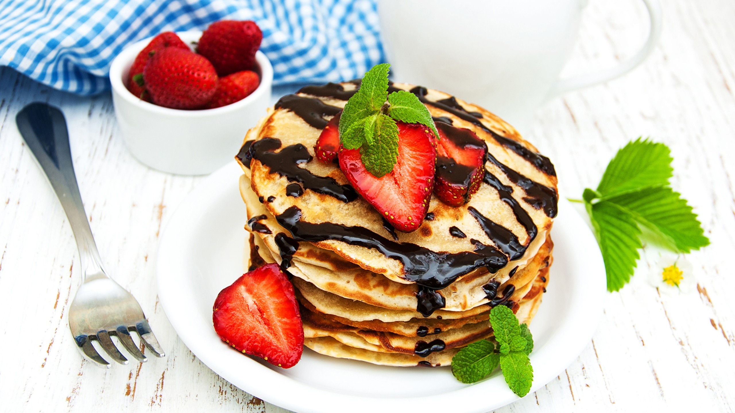 Pancake wallpapers, Desktop backgrounds, Collection of images, Visual delight, 2560x1440 HD Desktop