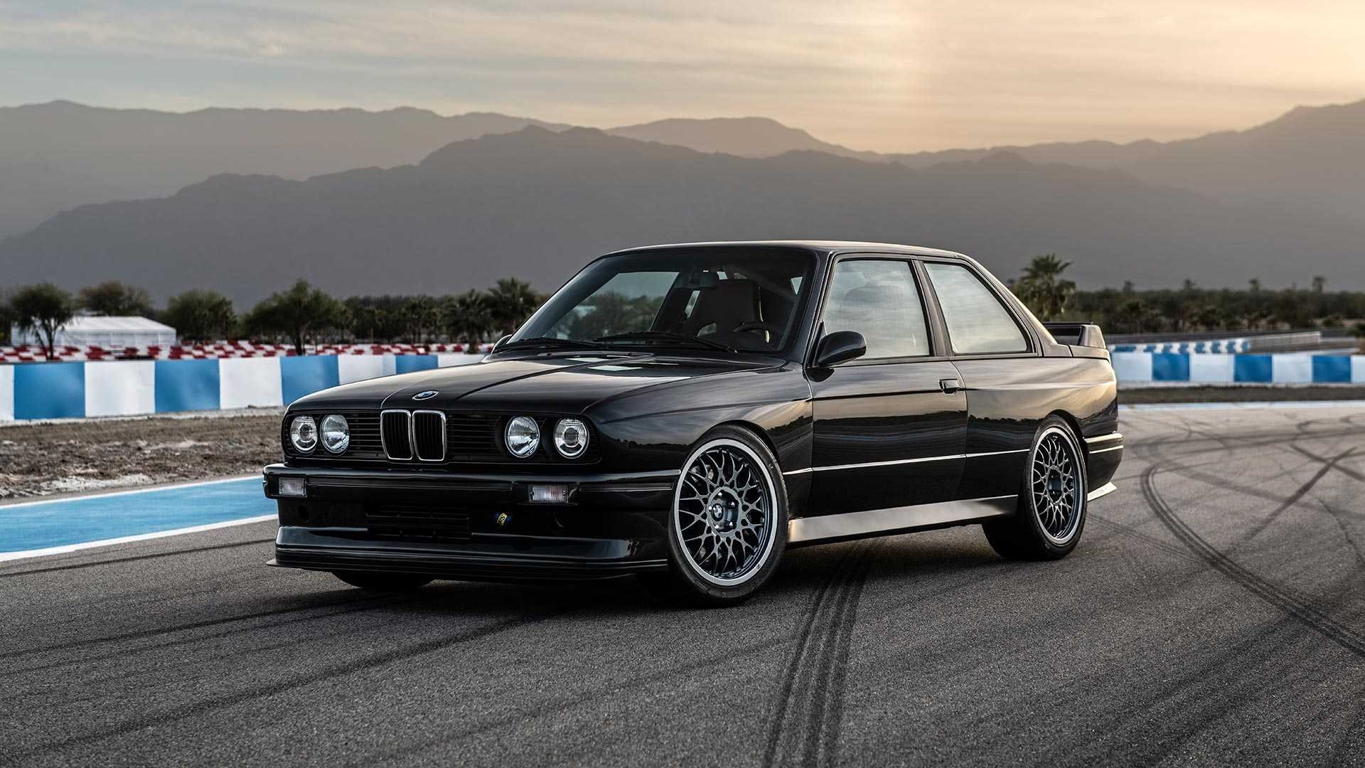 black BMW E30 M3, asphalt race track, distant mountain range, Full HD Desktop wallpaper