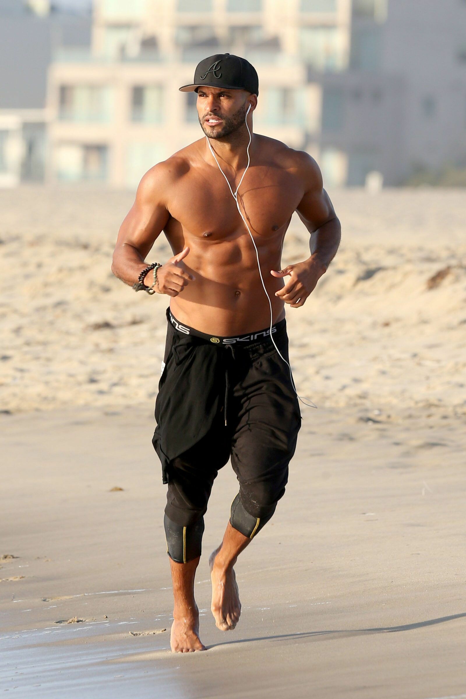 Ricky Whittle, Movies, Handsome man, Beautiful photos, 1600x2400 HD Phone