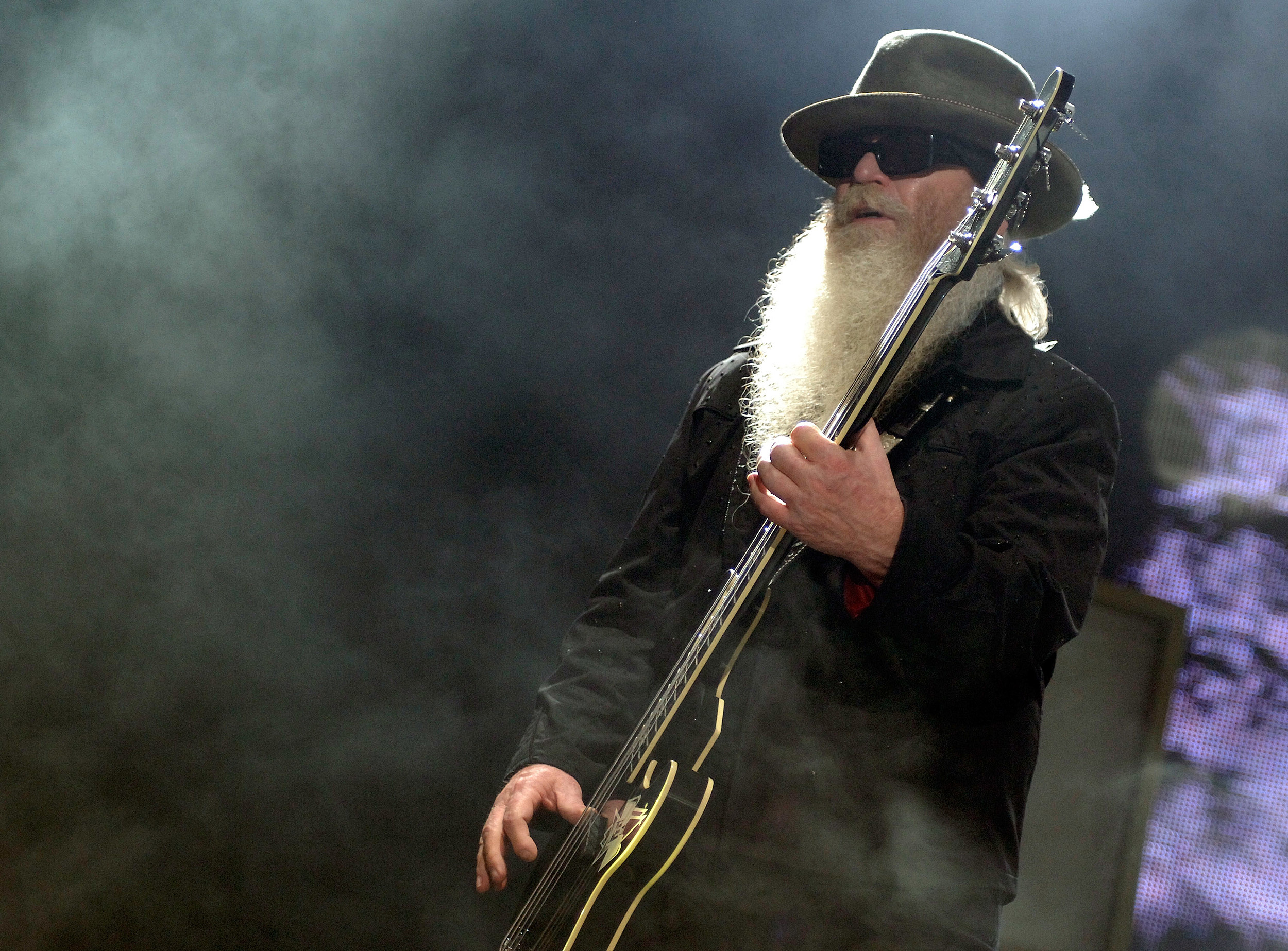 ZZ Top's Dusty Hill Dead at 72 2500x1850