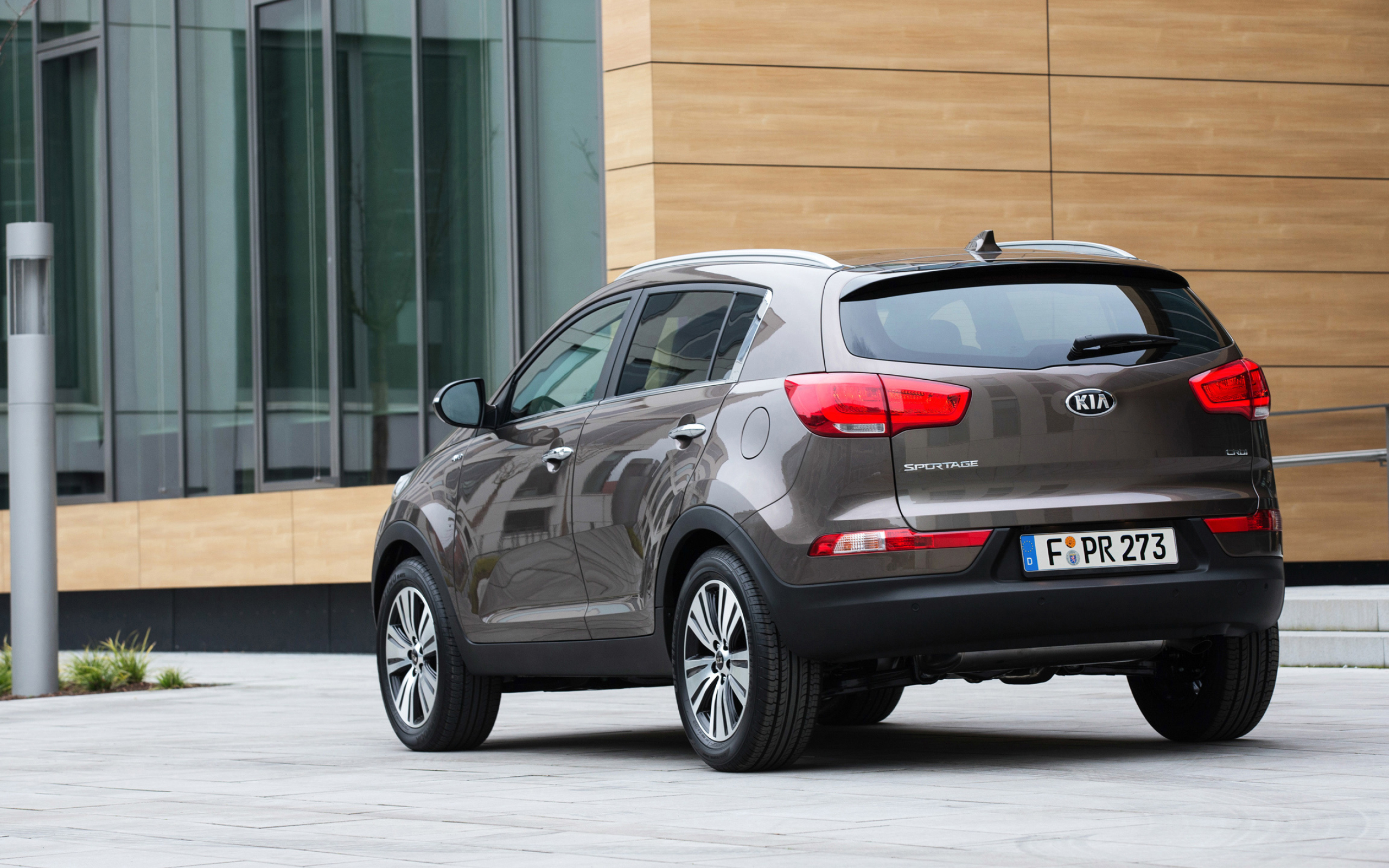 Kia Sportage, Adventurous spirit, Cutting-edge design, Premium features, 2560x1600 HD Desktop