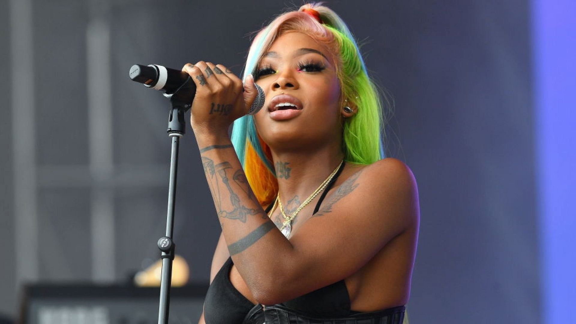 Summer Walker, Billboard Music Awards, R&B female artist, Essence, 1920x1080 Full HD Desktop