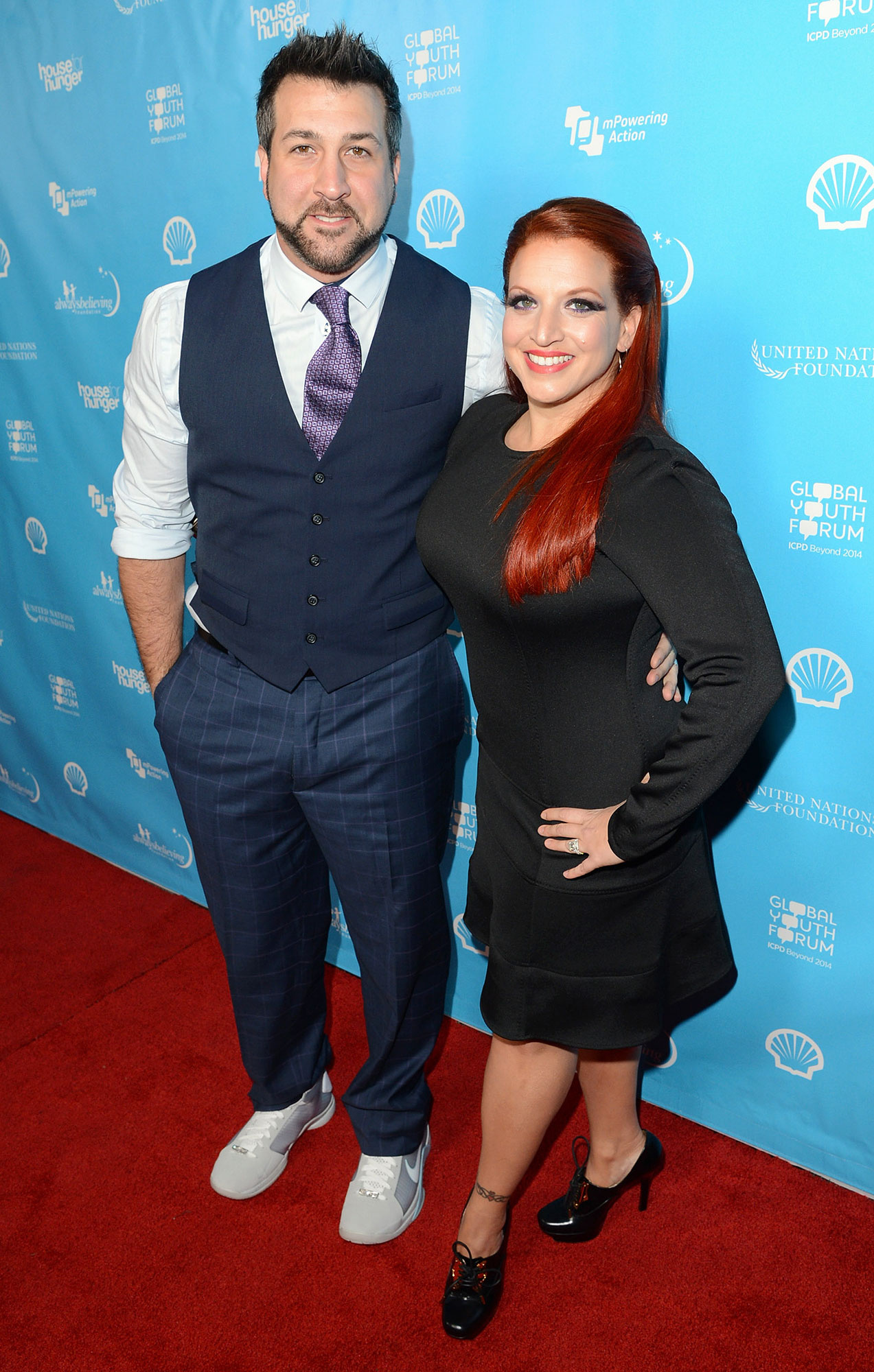 Joey Fatone, Supportive relationship, Divorce news, Kelly Baldwin, 1280x2000 HD Phone