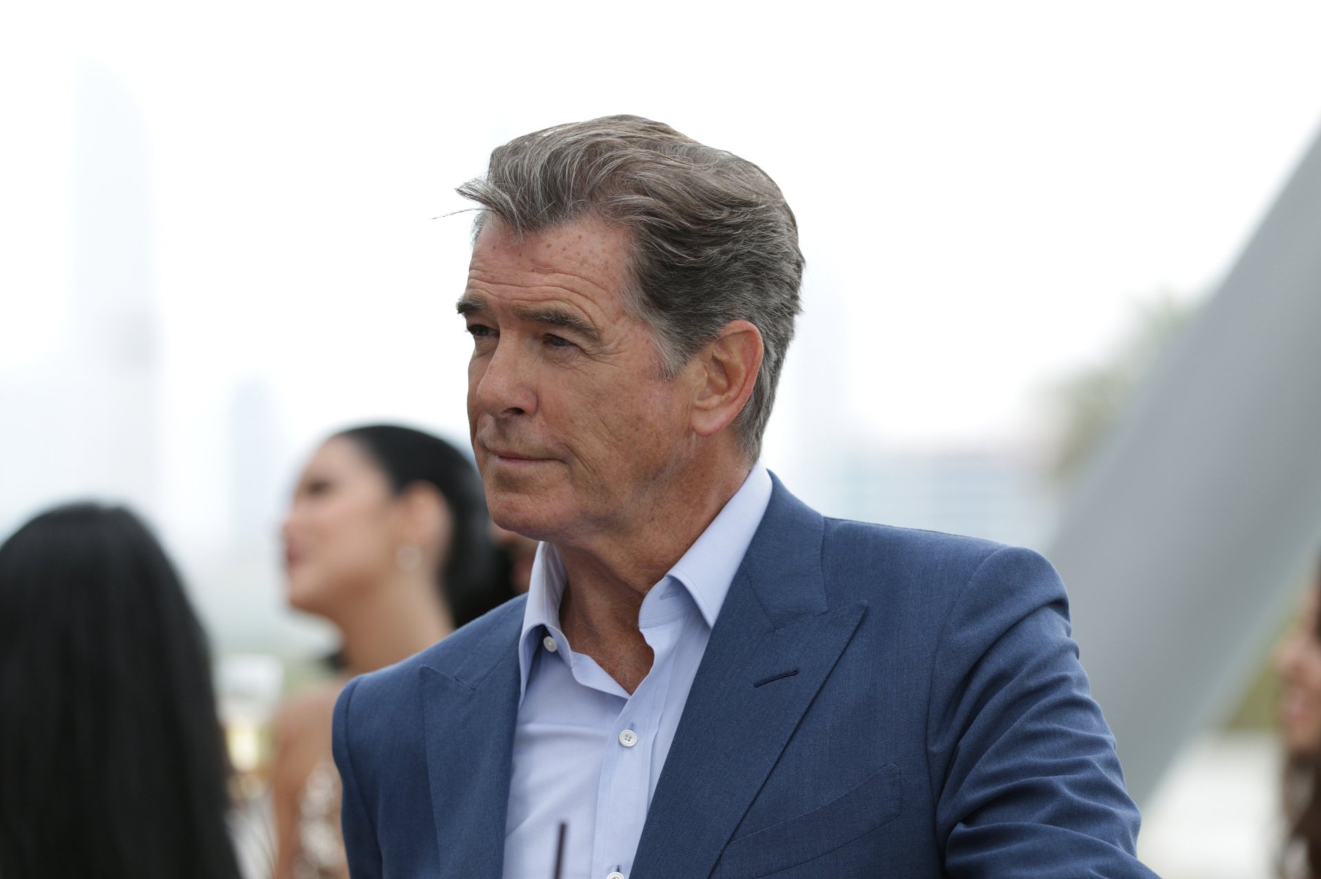 Pierce Brosnan, HD wallpaper, Handsome actor, Hollywood career, 1920x1280 HD Desktop