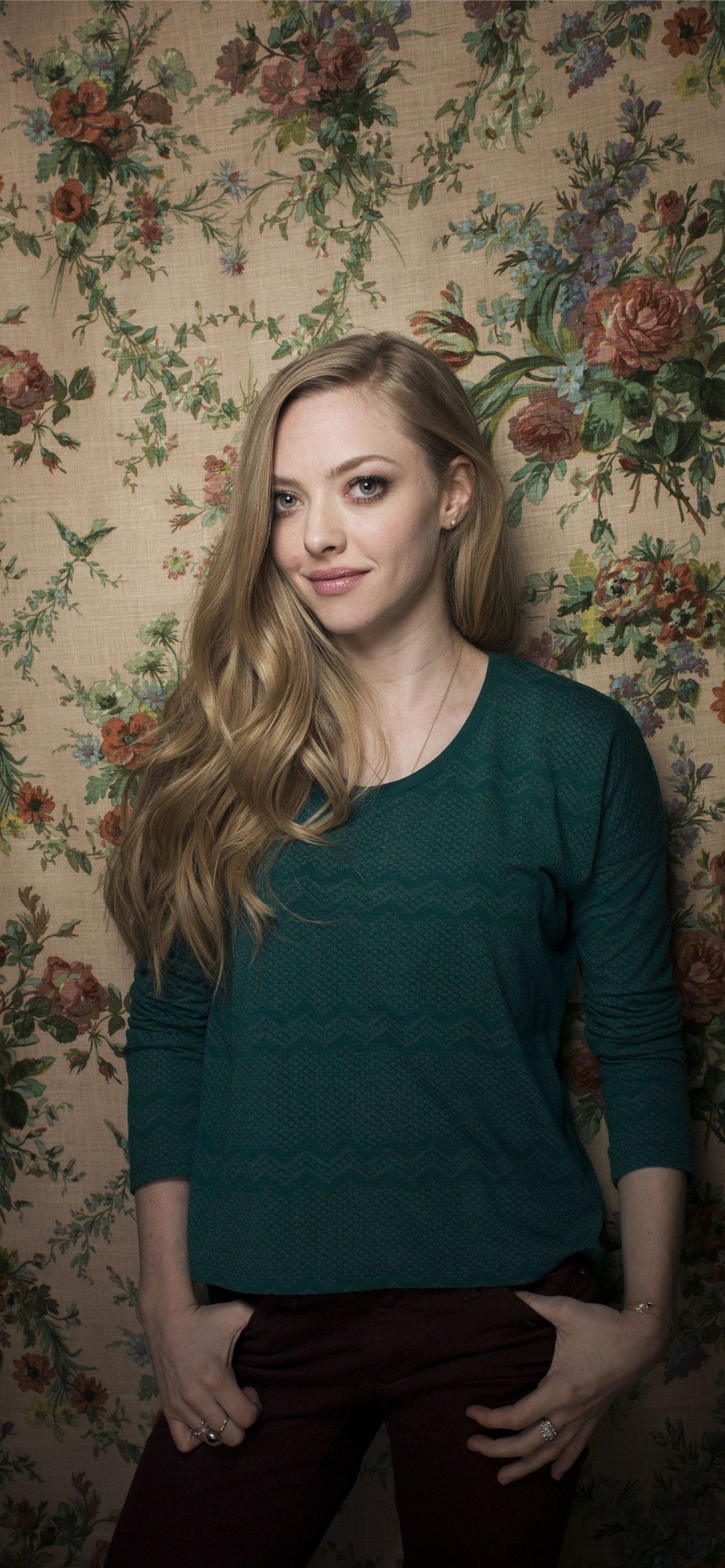 Amanda Seyfried, Best iPhone HD wallpapers, 1290x2780 HD Phone