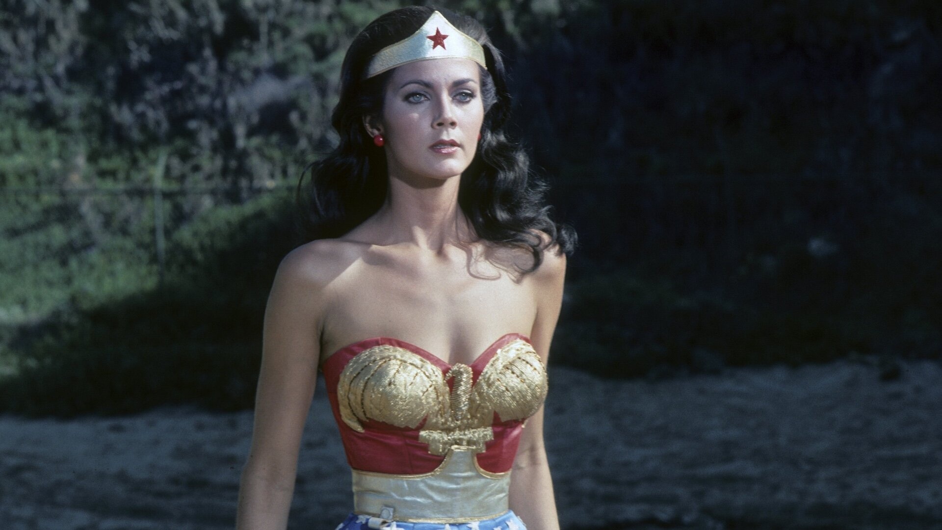 Lynda Carter, Possible Wonder Woman, DC Universe speculation, Multiverse theory, 1920x1080 Full HD Desktop