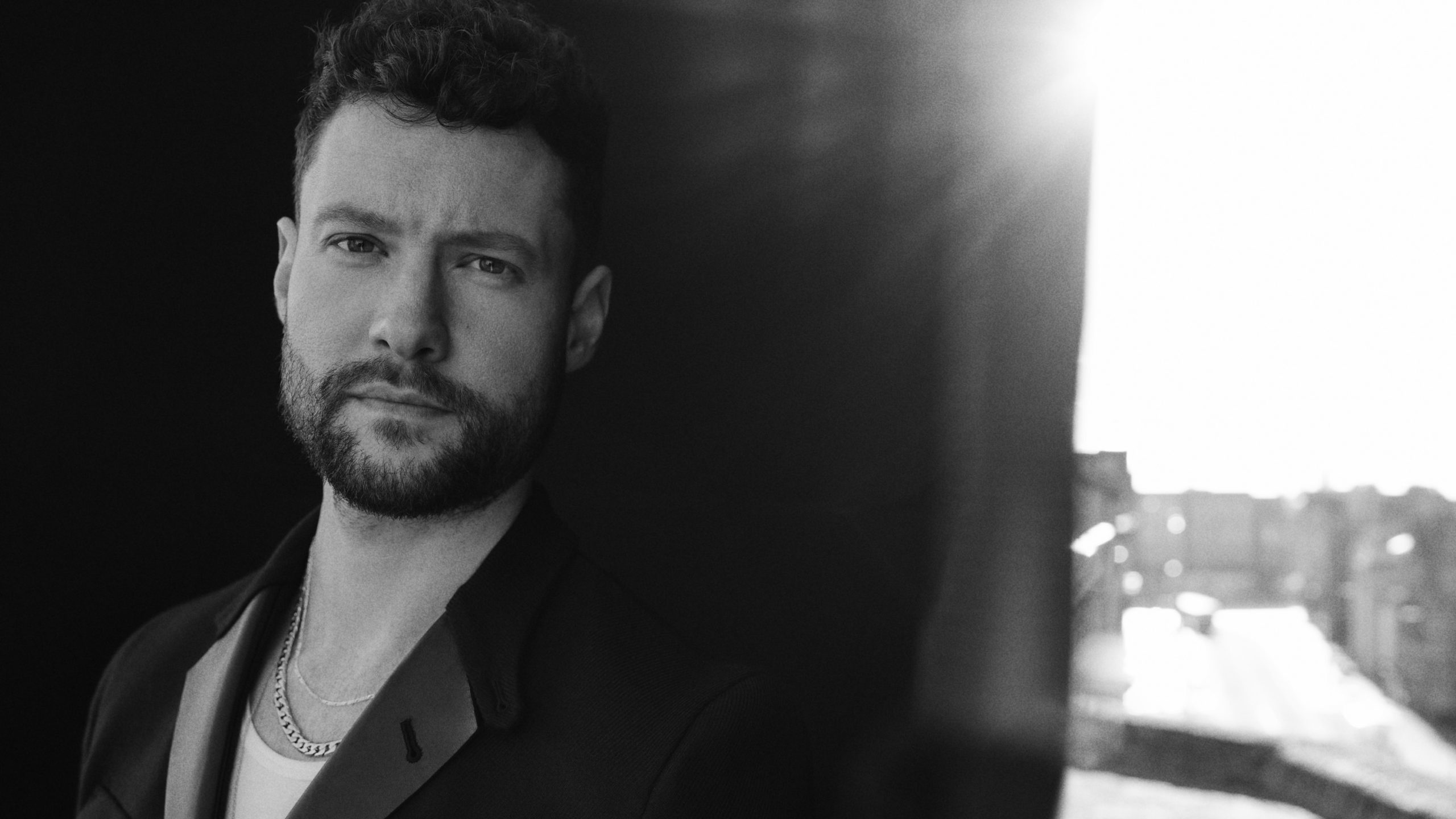 Calum Scott second album, Retro pop music, The Music Magazine, Exclusive content, 2560x1440 HD Desktop