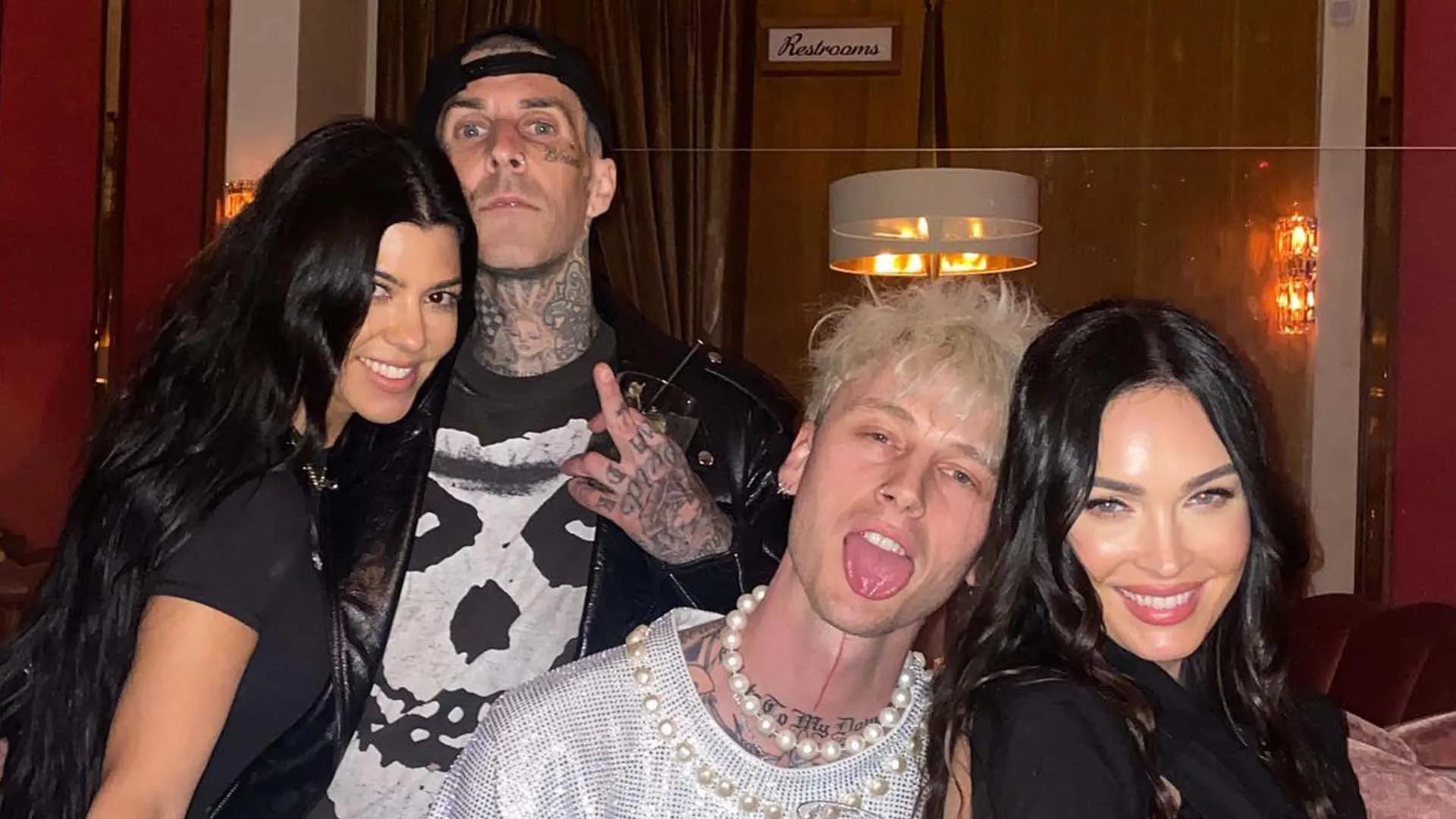 Kourtney Kardashian, Megan Fox, Travis Barker, Machine Gun Kelly, Avril Lavigne Concert, 1920x1080 Full HD Desktop