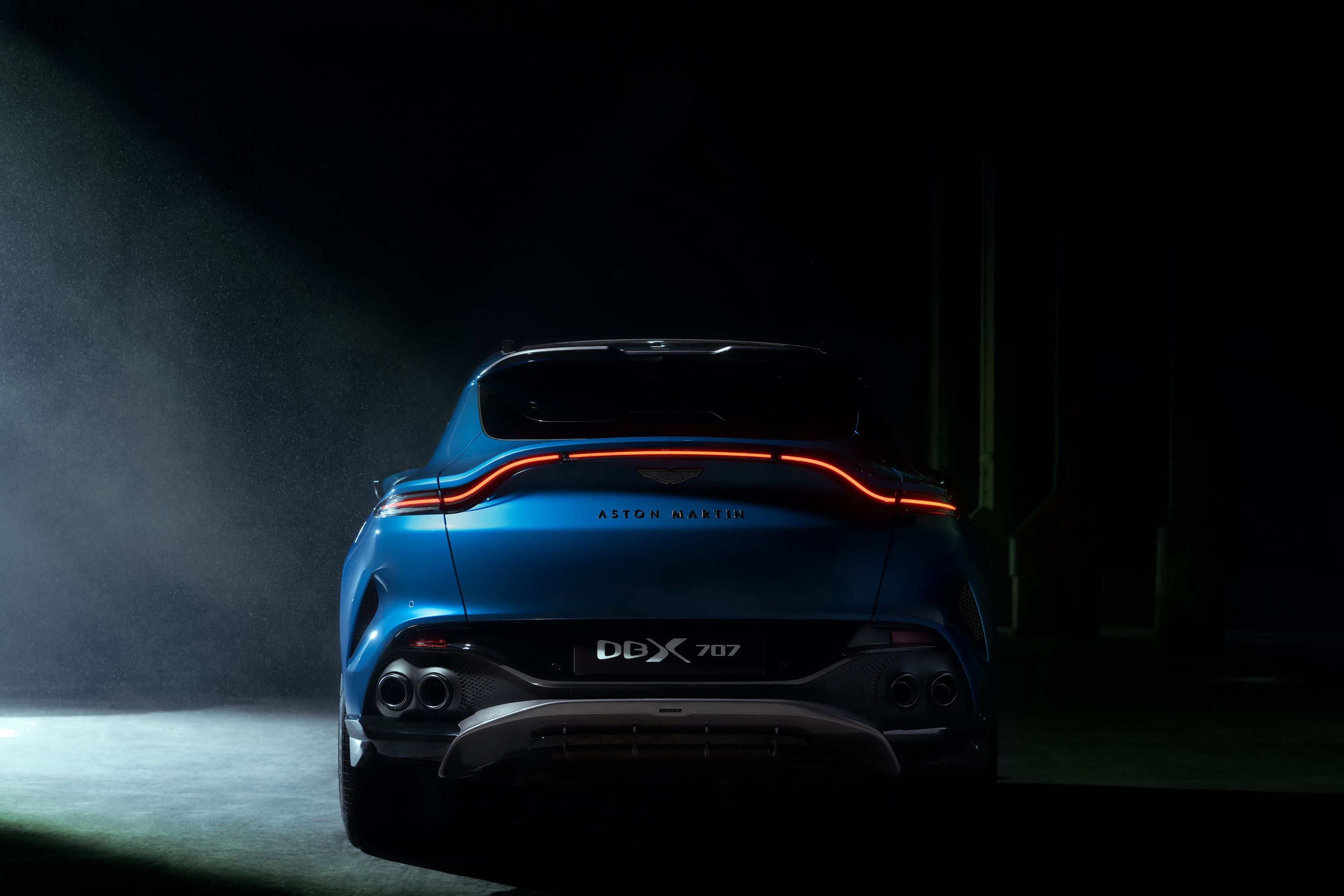 Aston Martin, DBX707, Car Photography, Luxury SUV, 2022 Model, 3000x2000 HD Desktop
