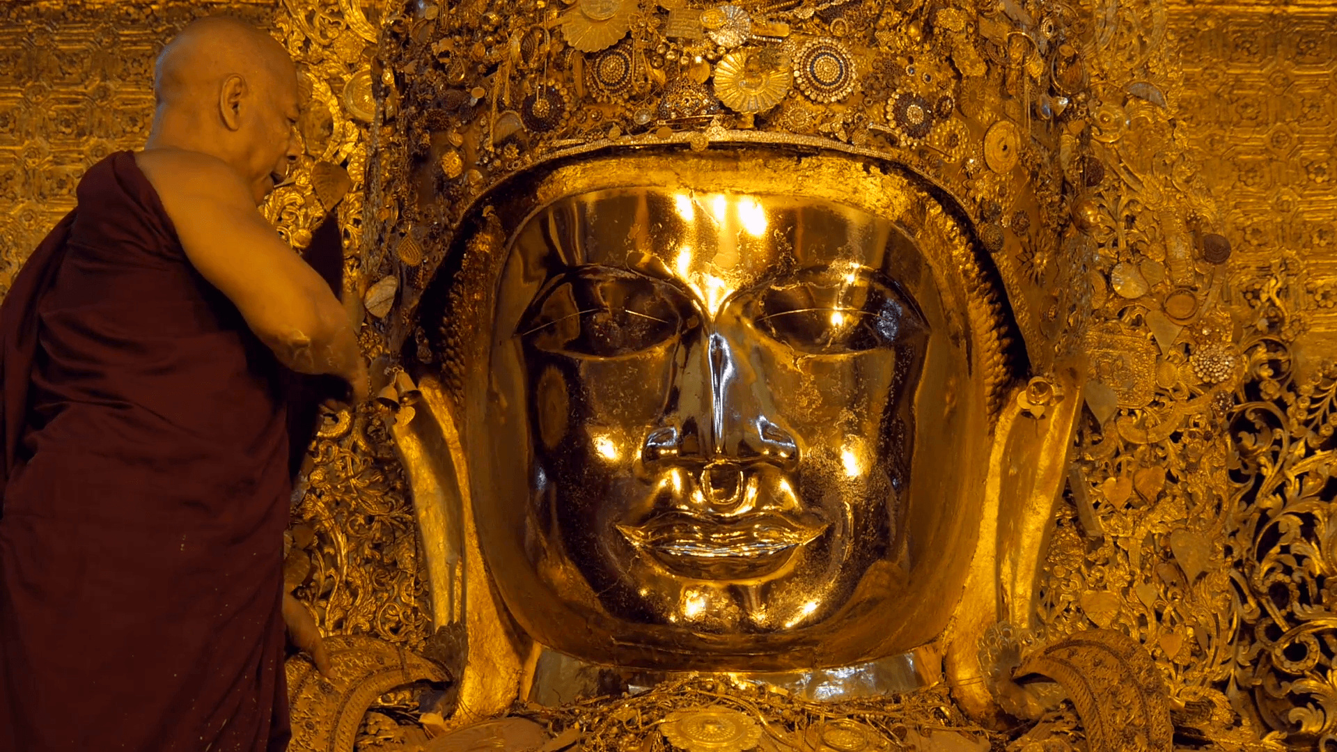 Myanmar Buddha, Spiritual art, Tranquil statues, Buddhist heritage, 1920x1080 Full HD Desktop