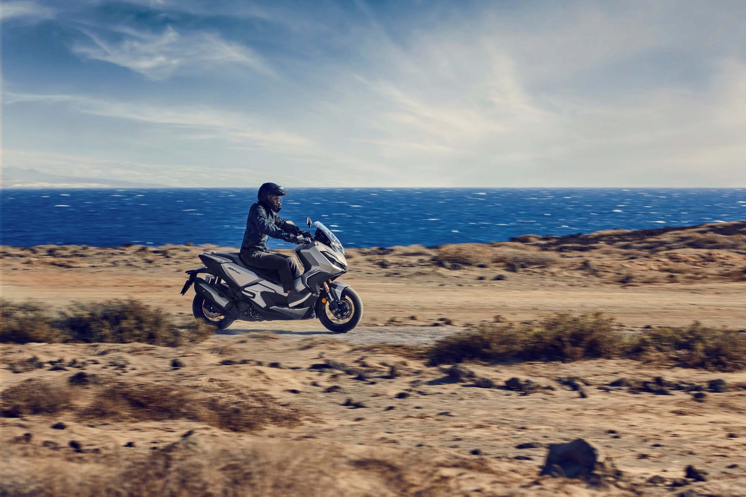 Honda ADV350, EICMA 2021, Fireblade reveal, Exciting new scooter, 2560x1710 HD Desktop