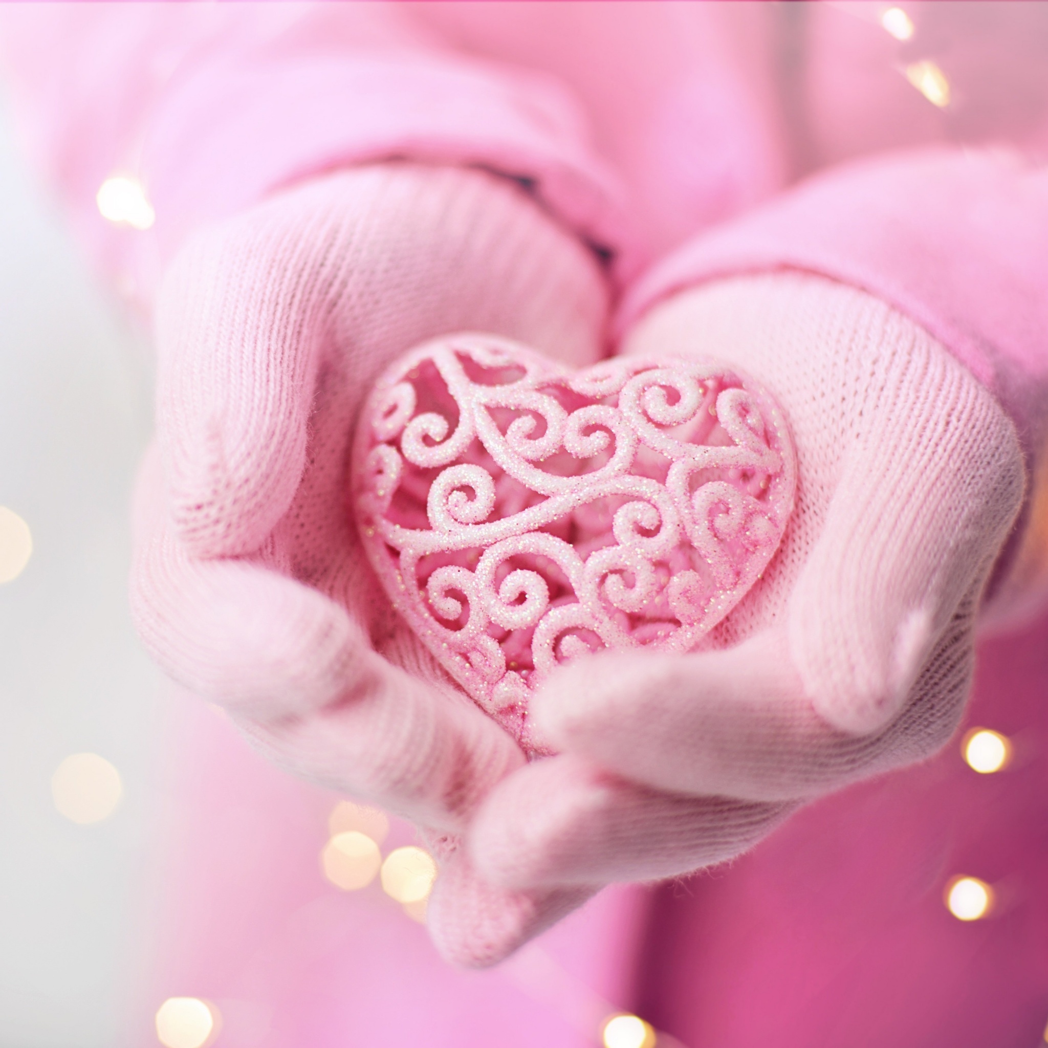 pink filigree heart ornament, pink knit winter gloves, warm bokeh fairy lights, HD Phone wallpaper