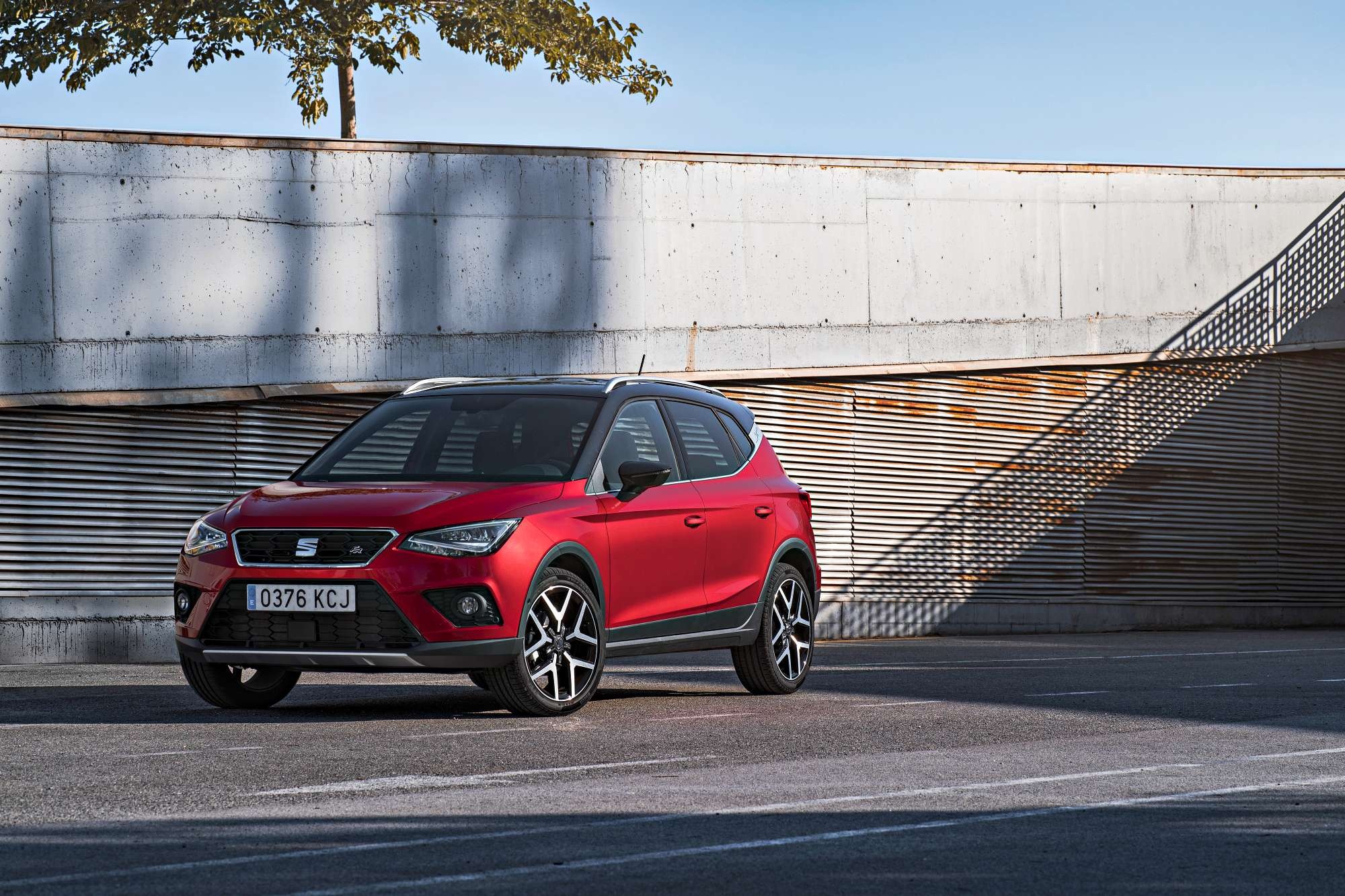 Seat Arona, TSI FR test, Small and fast, Cool car, 2000x1340 HD Desktop