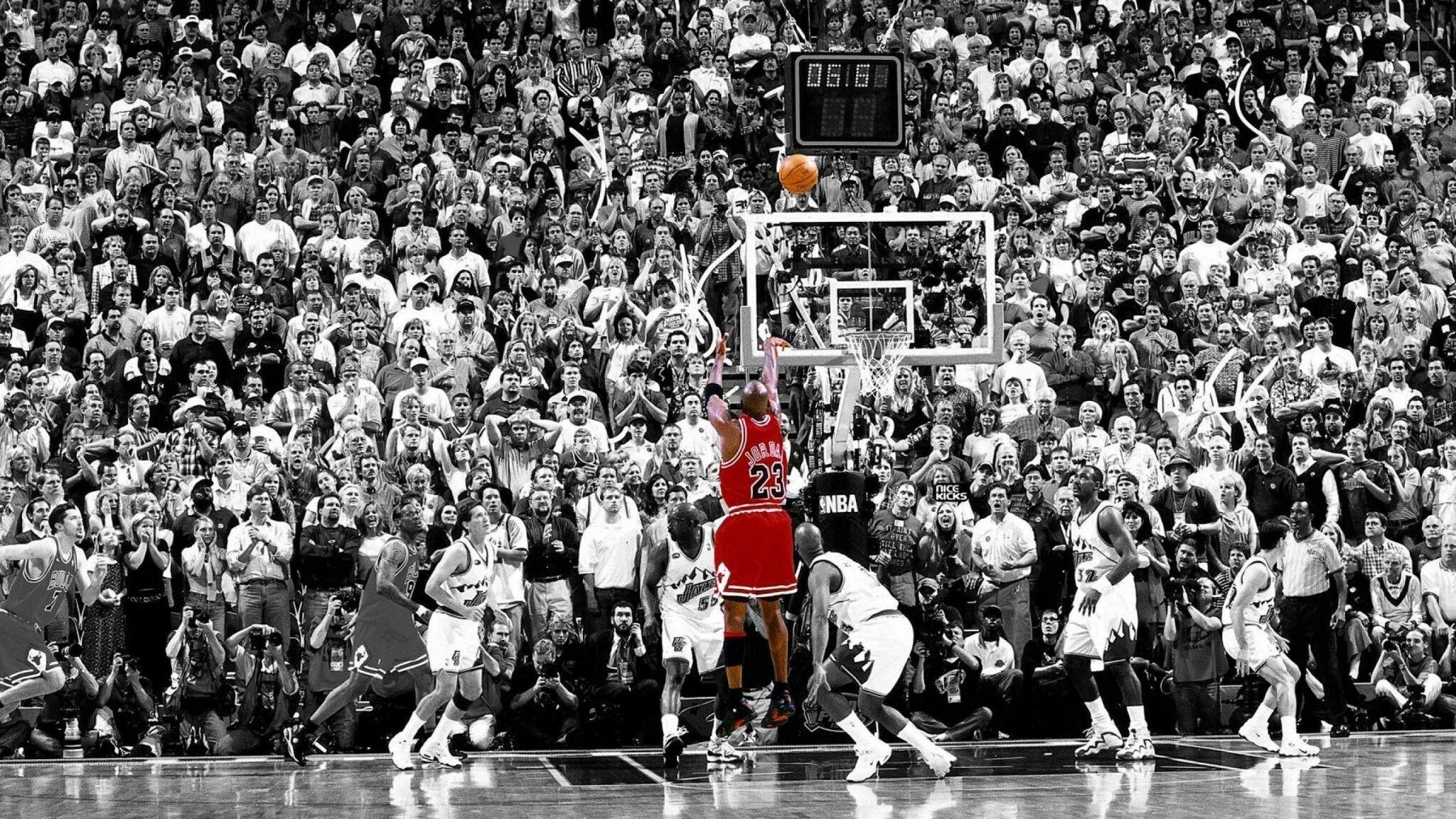 Michael Jordan, NBA superstar, Basketball court, Sports icon, 2050x1160 HD Desktop