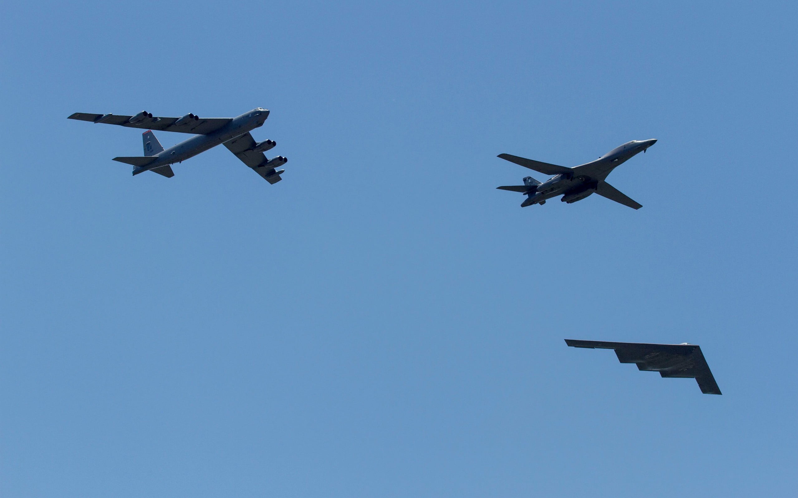 Rockwell B-1 Lancer, gray airplanes, 2560x1600 HD Desktop