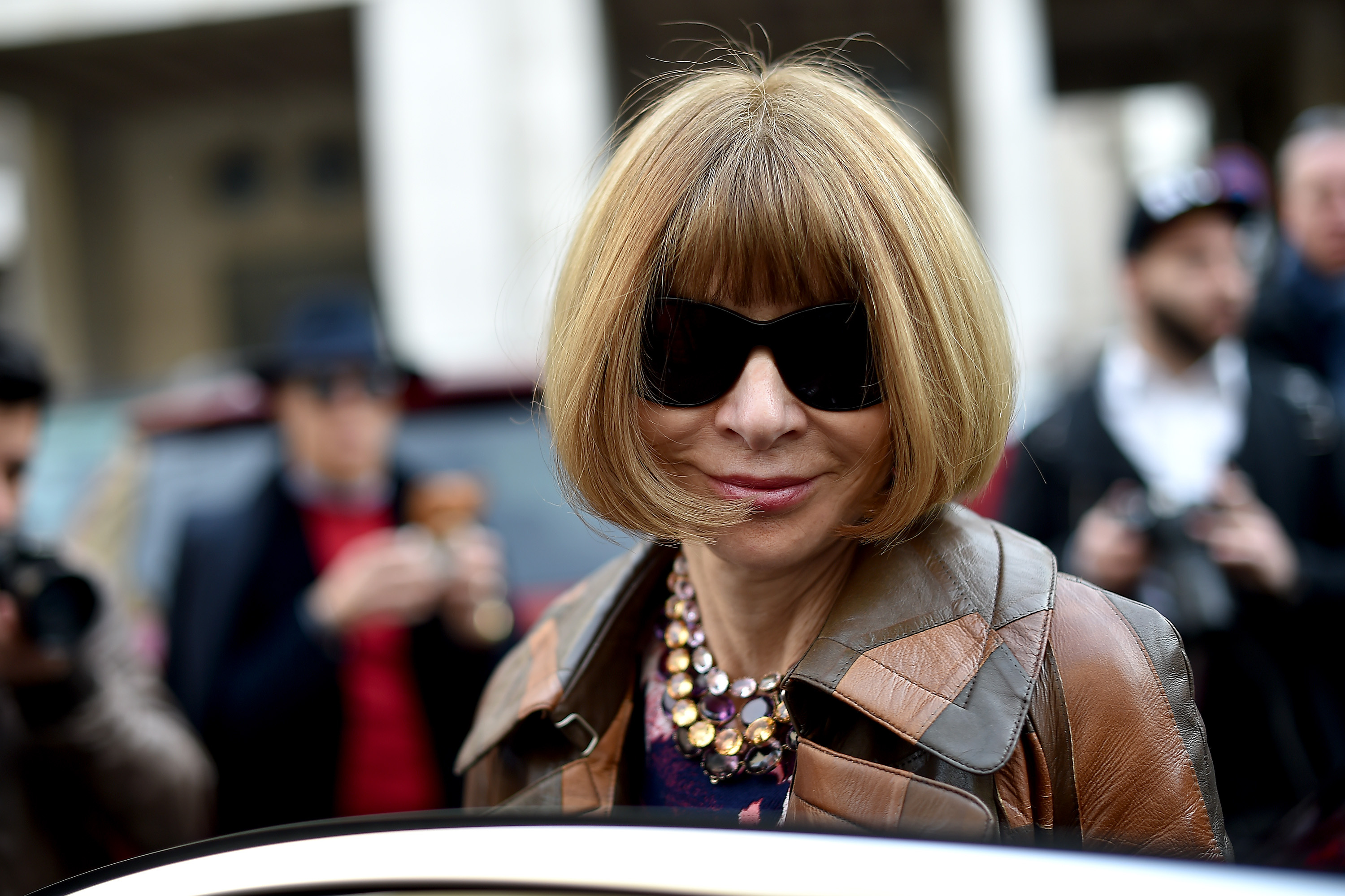 Anna Wintour, Fashion employees fired, Fortune article, Workplace changes, 3000x2000 HD Desktop