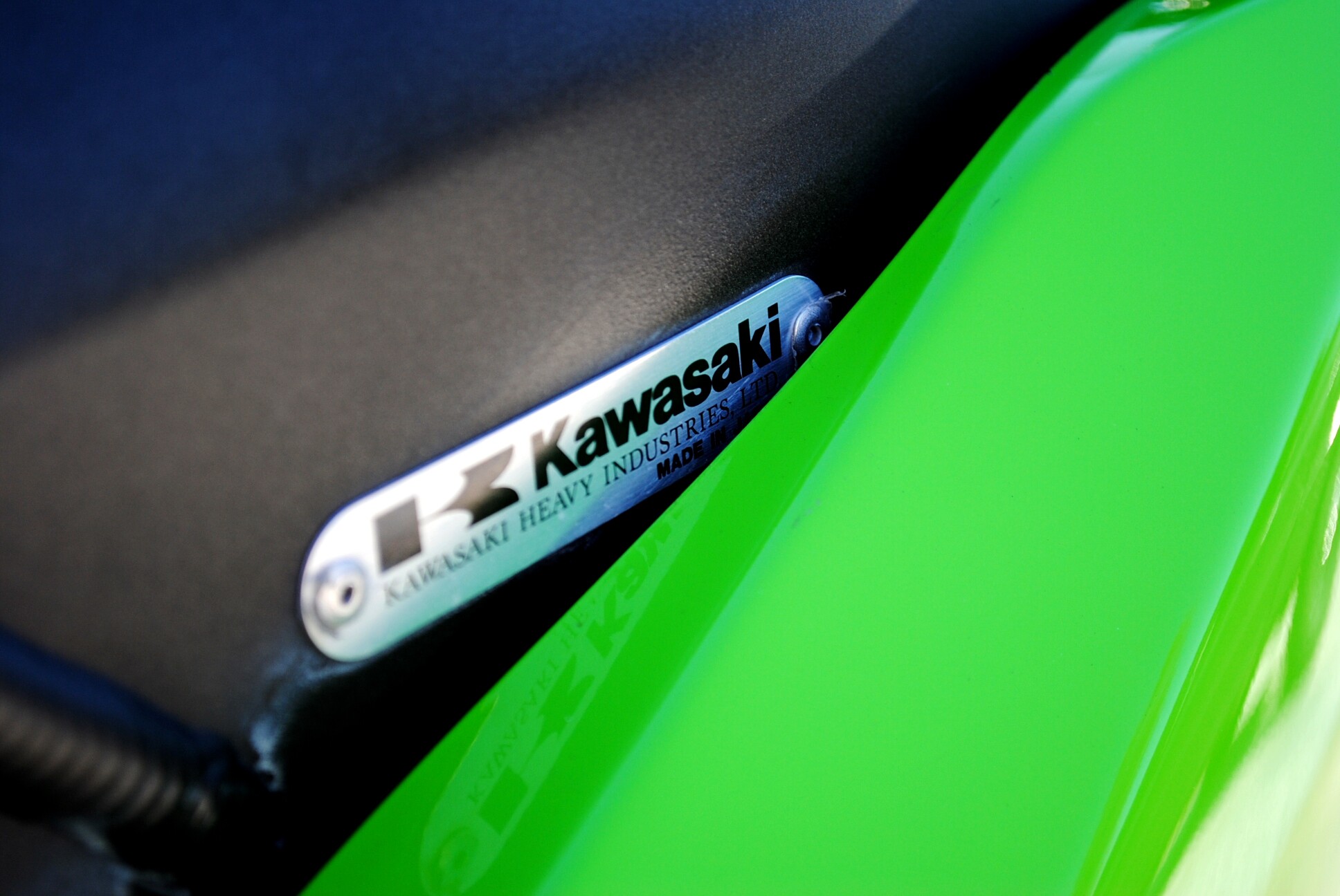 Kawasaki, HD wallpaper, Dynamic background, Visual spectacle, 1940x1300 HD Desktop