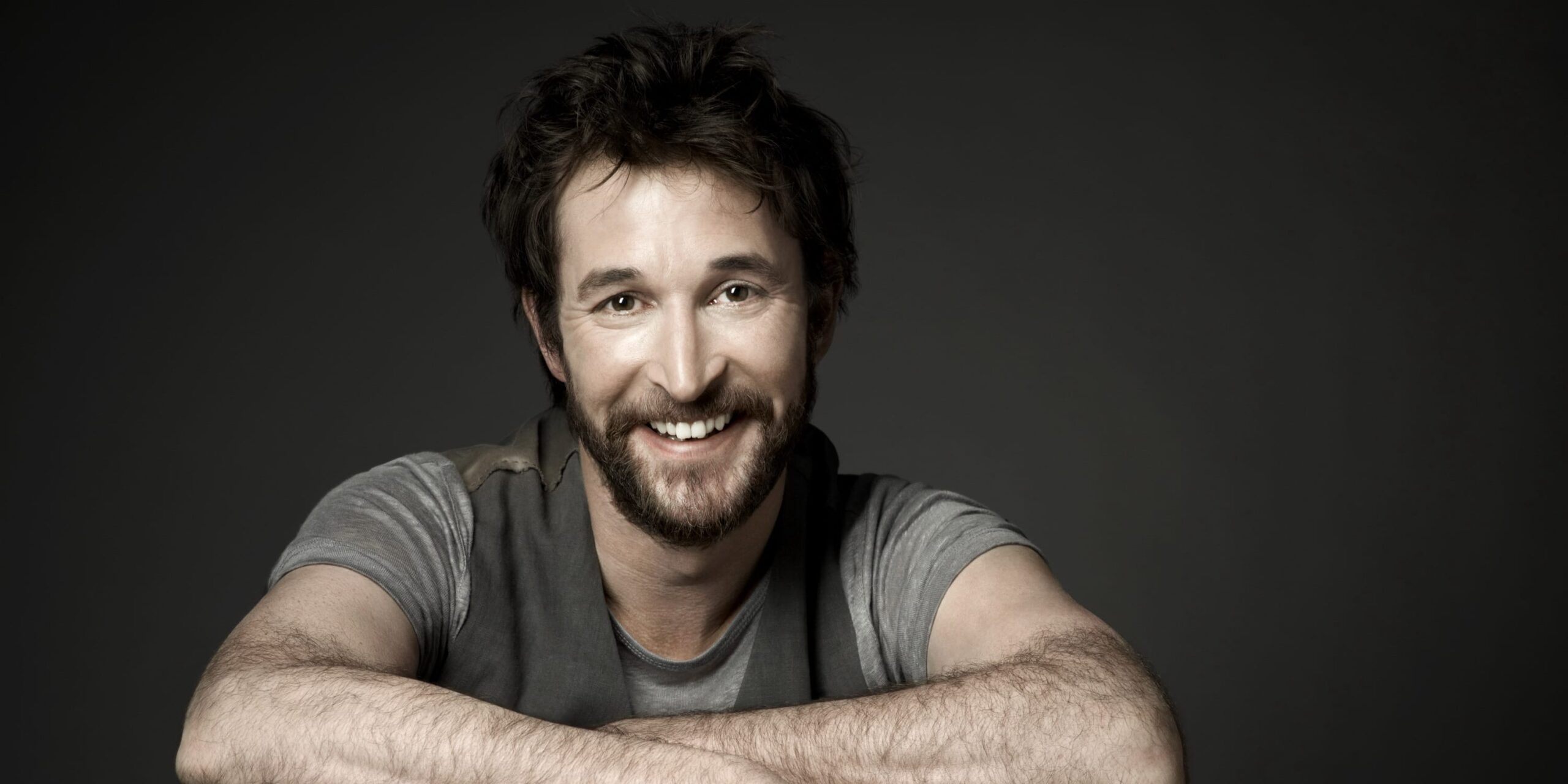 Noah Wyle, TV Shows, Net worth, Bio, 2560x1280 Dual Screen Desktop