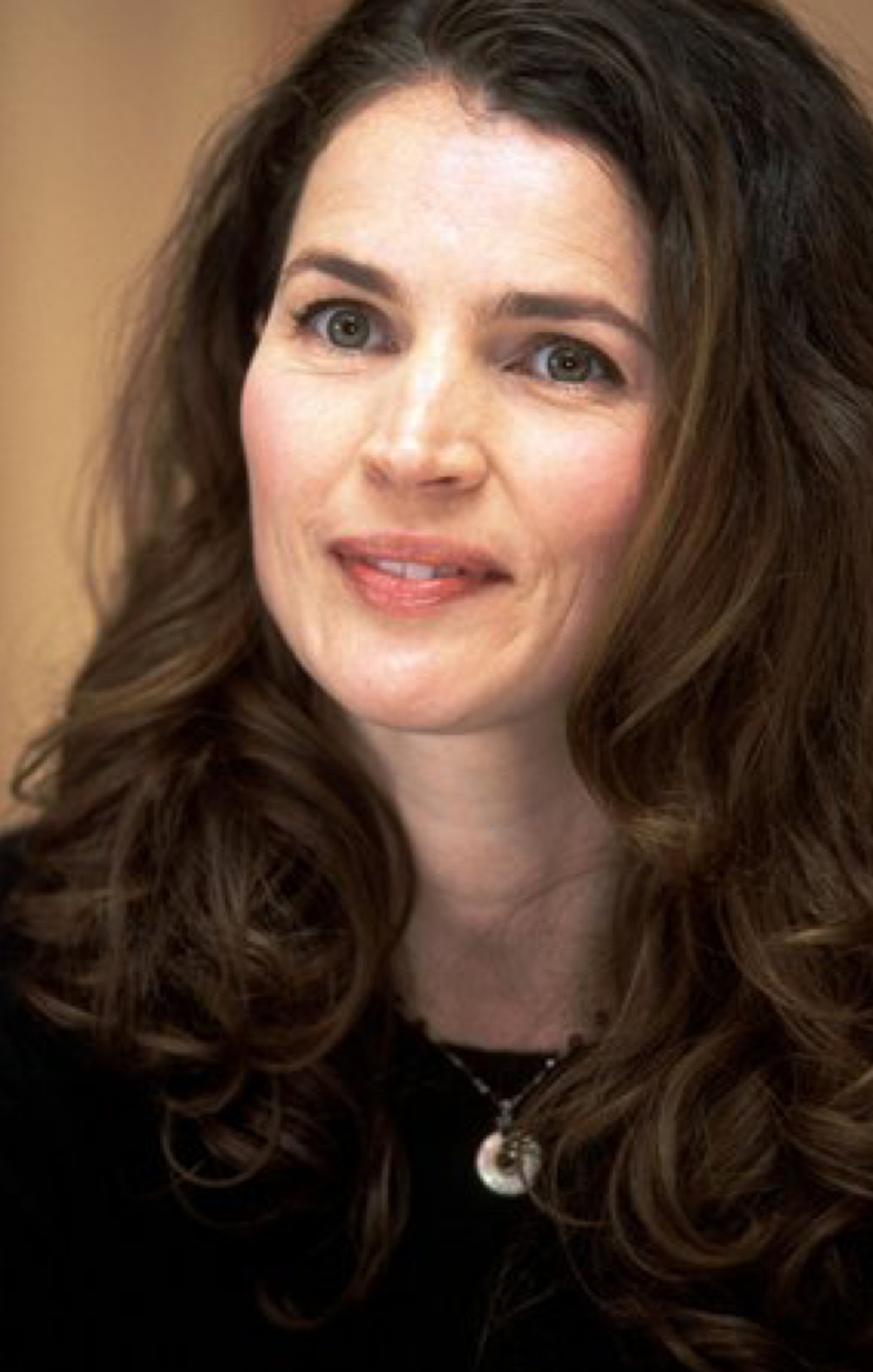 Concordia, Beautiful actresses, Julia Ormond, Worldnewsinn, 1480x2330 HD Phone