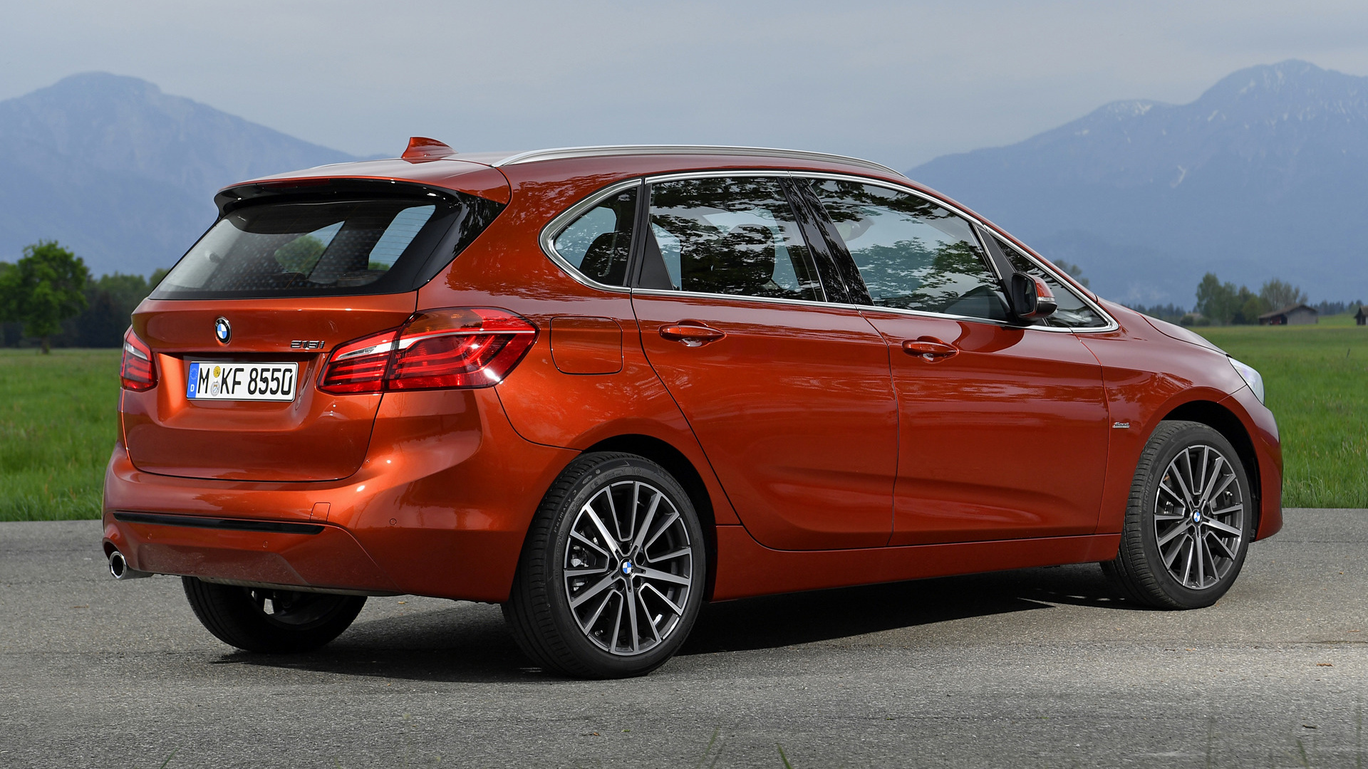 216i, BMW 2 Series Active Tourer Wallpaper, 1920x1080 Full HD Desktop