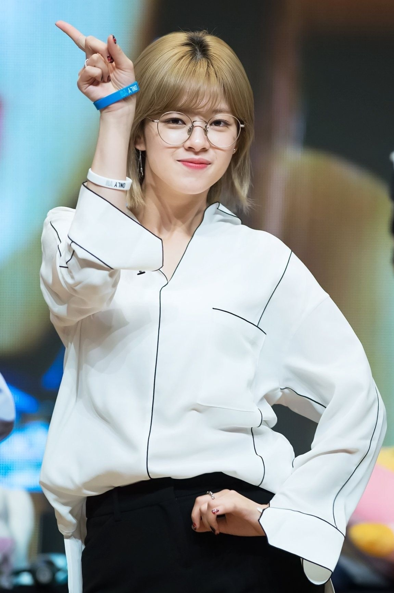 Jeongyeon (TWICE), Tips about Jeongyeon, Suwon city, Popular songs, 1280x1920 HD Phone