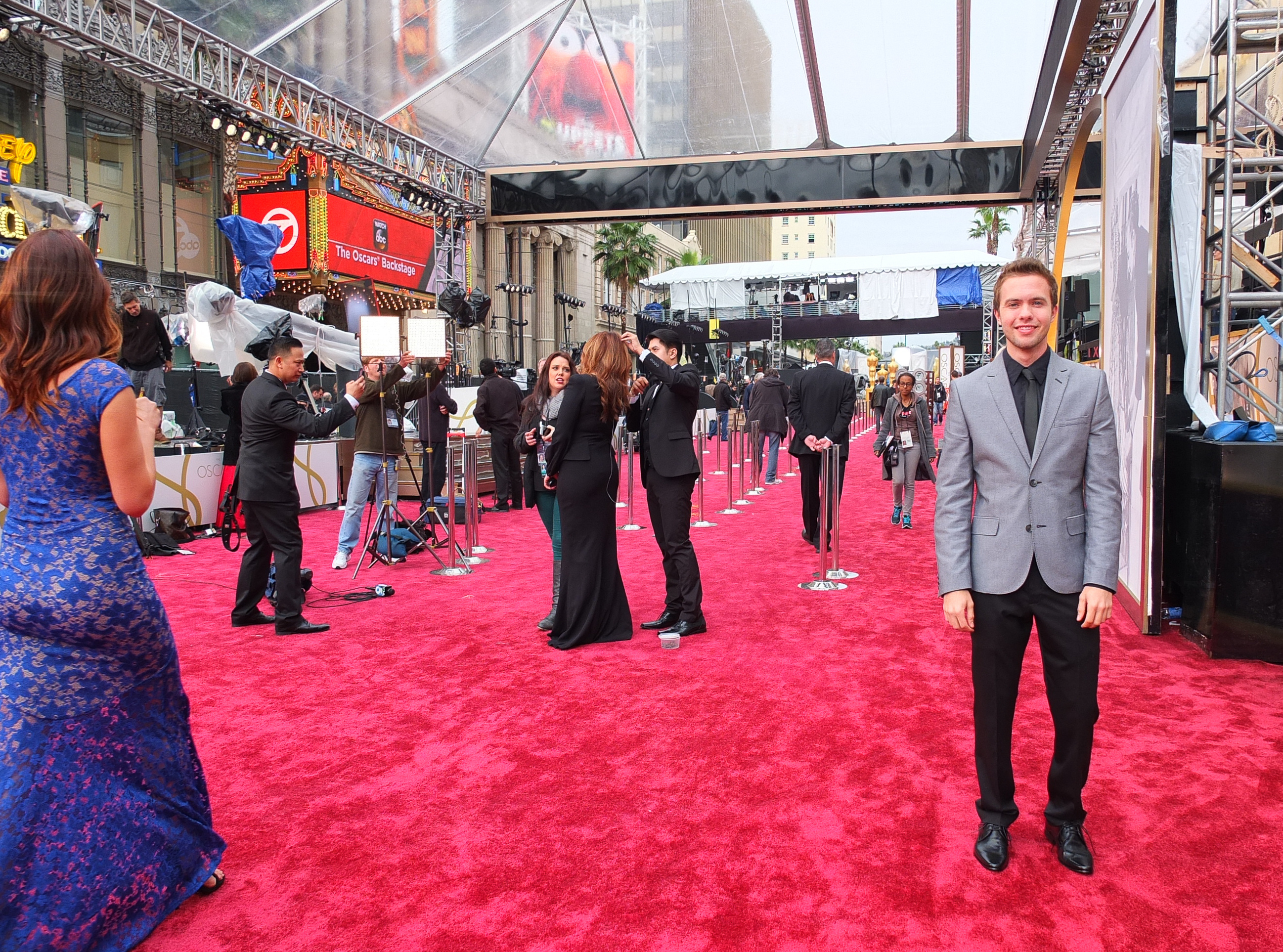 Ryland Adams, Oscars appearance, Red carpet fashion, Hollywood event, 2600x1930 HD Desktop