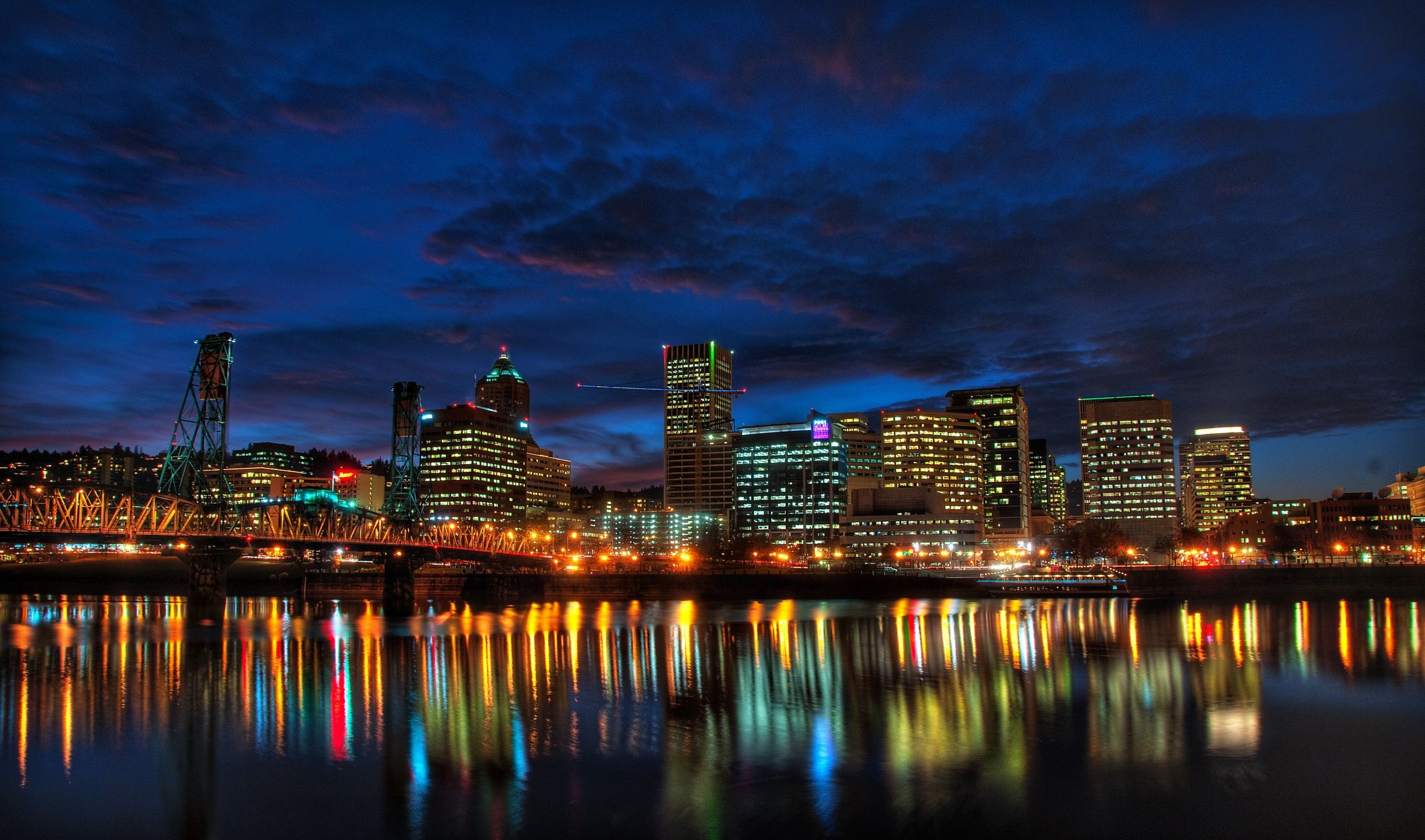 Portland Skyline, Travels, Portland Oregon, Paisaje Urbano, 2600x1530 HD Desktop