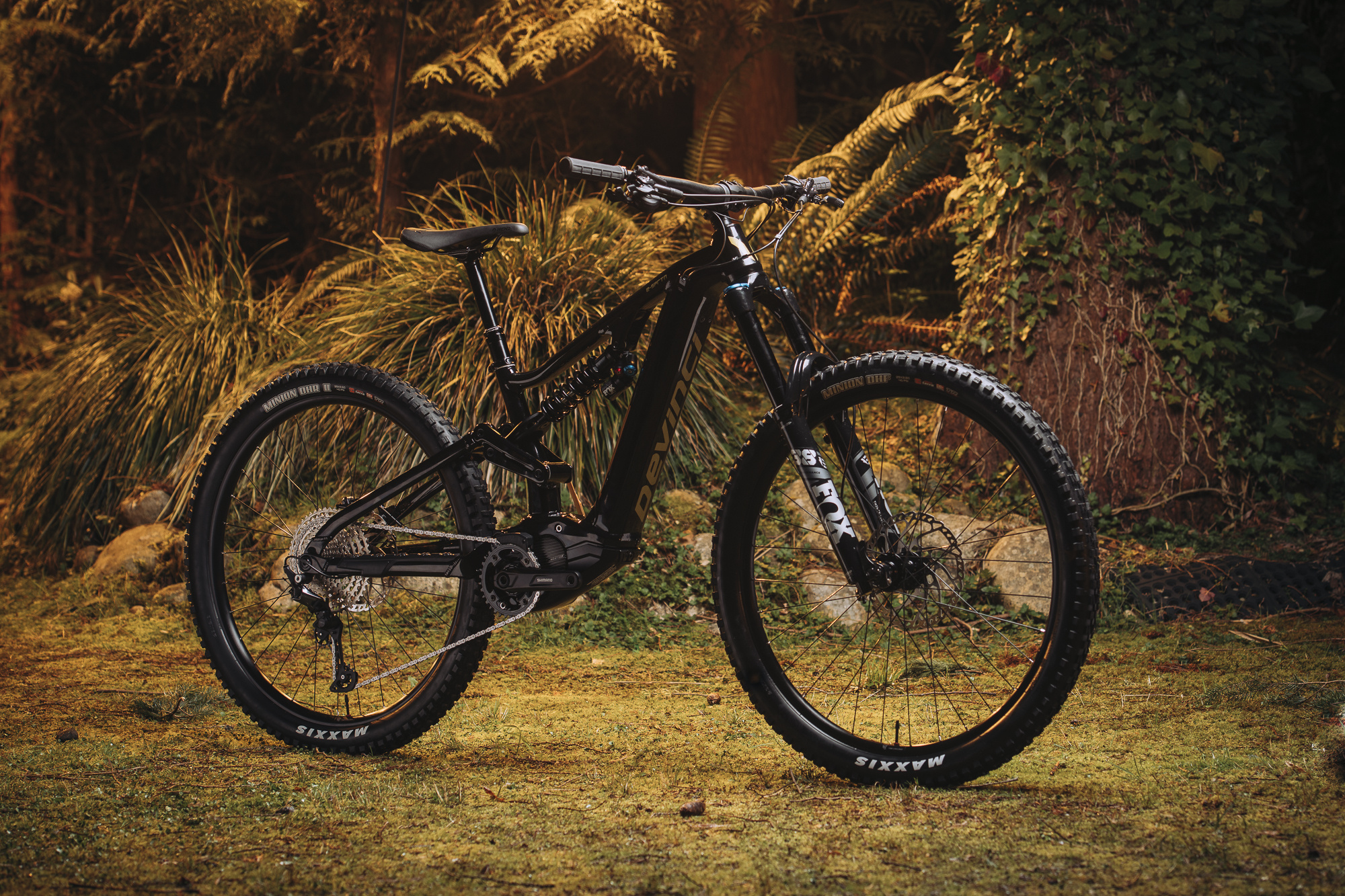 Devinci E-Spartan, E-Troy Launch, Electric Mountain Bike, Singletracks, 2000x1340 HD Desktop