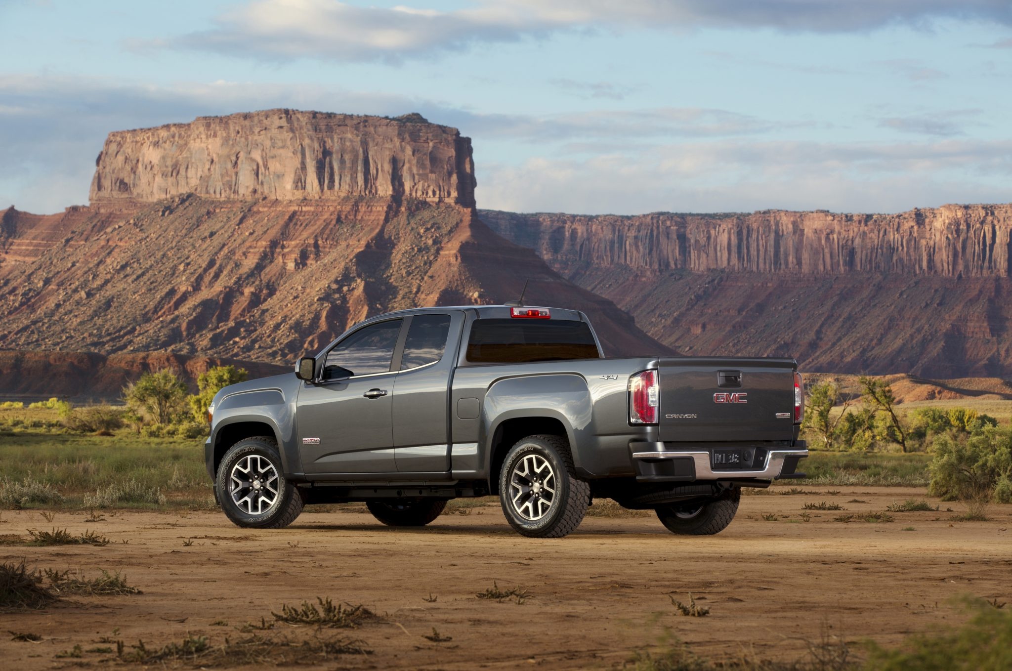 GMC Canyon, All-terrain version, Powerful performance, Off-road capabilities, 2050x1360 HD Desktop