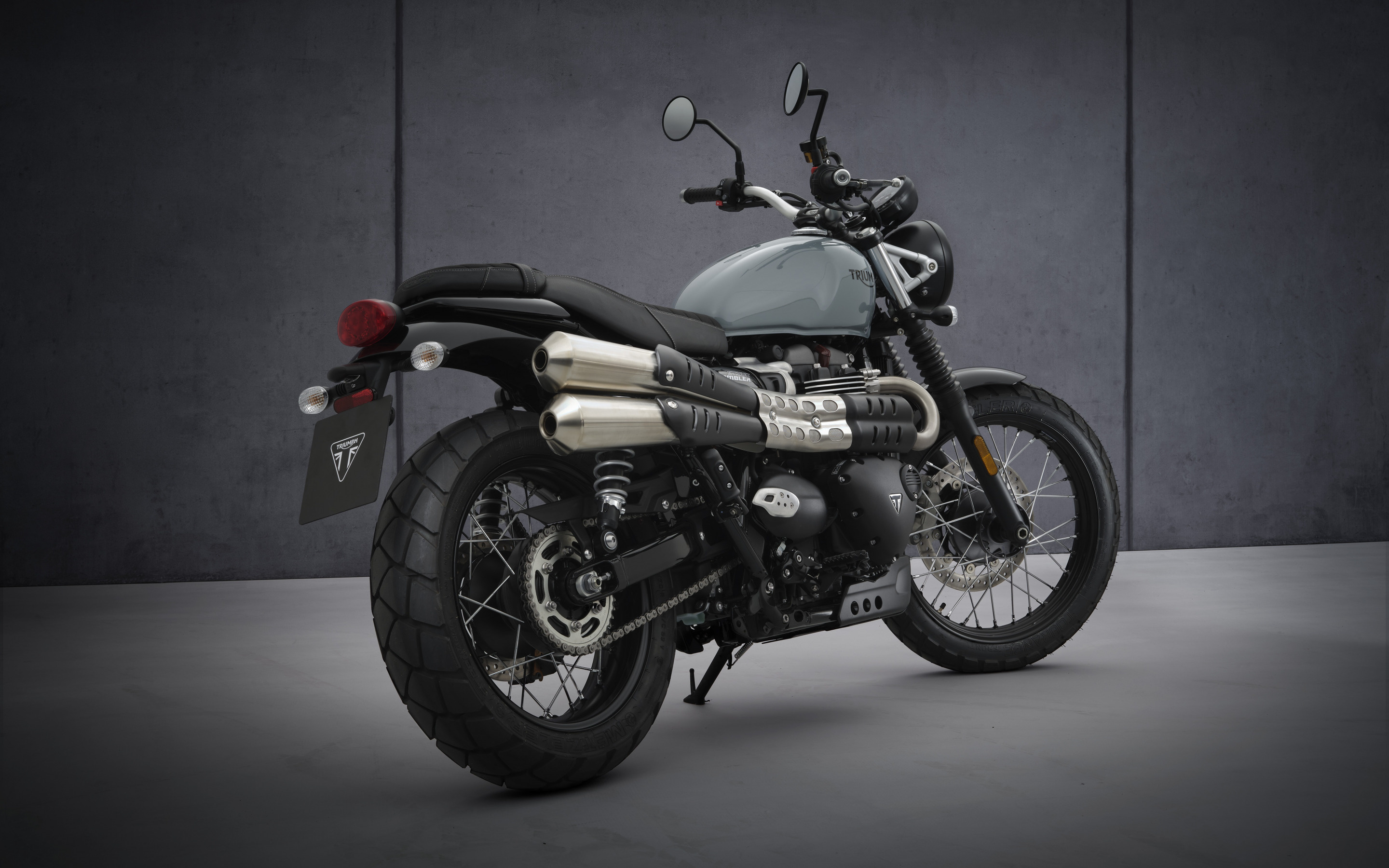 Triumph Street Scrambler, Rear view exterior, High-quality pictures, Desktop wallpapers, 2880x1800 HD Desktop