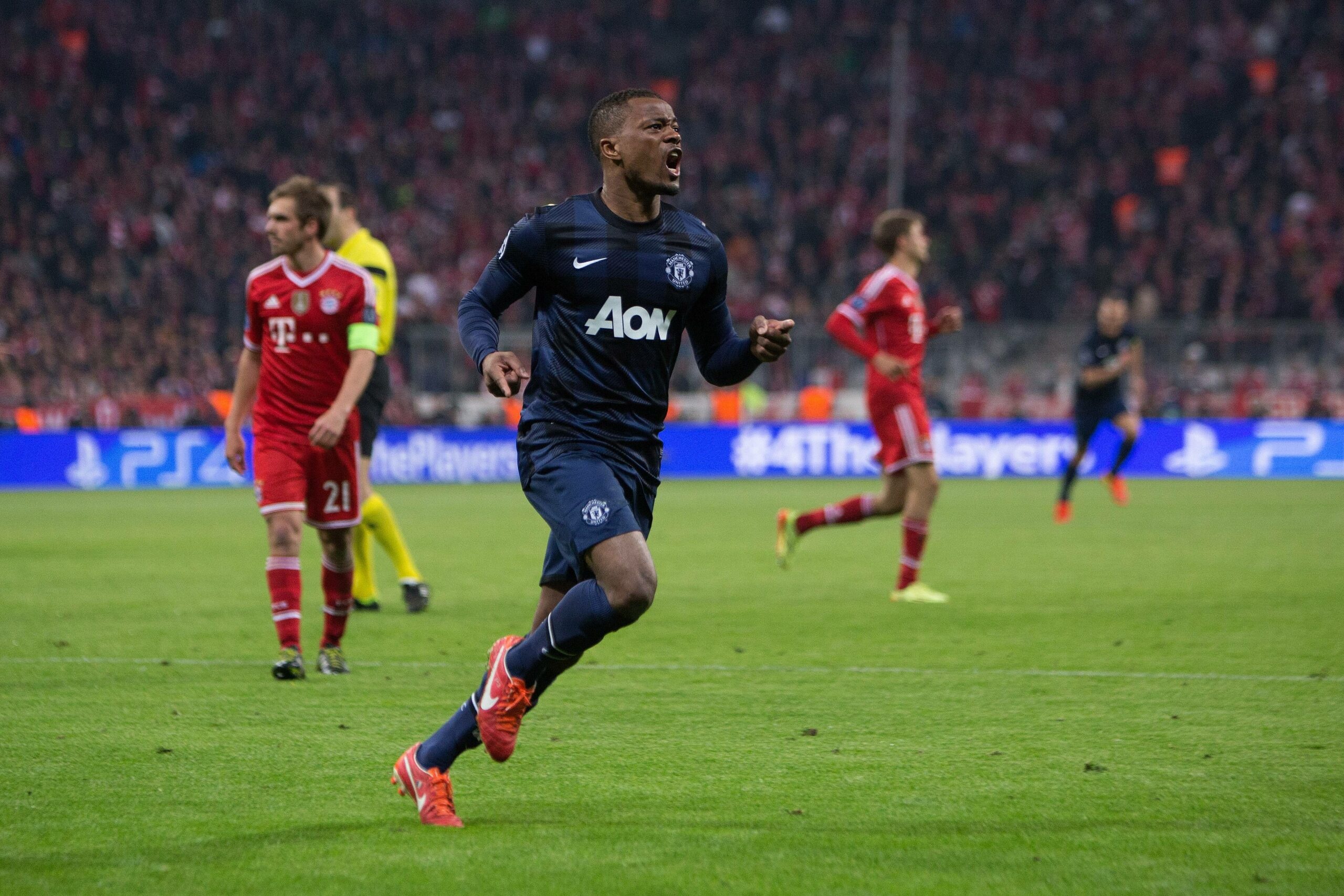 Patrice Evra, Painful revenge, Manchester City defeat, Man Utd news, 2560x1710 HD Desktop