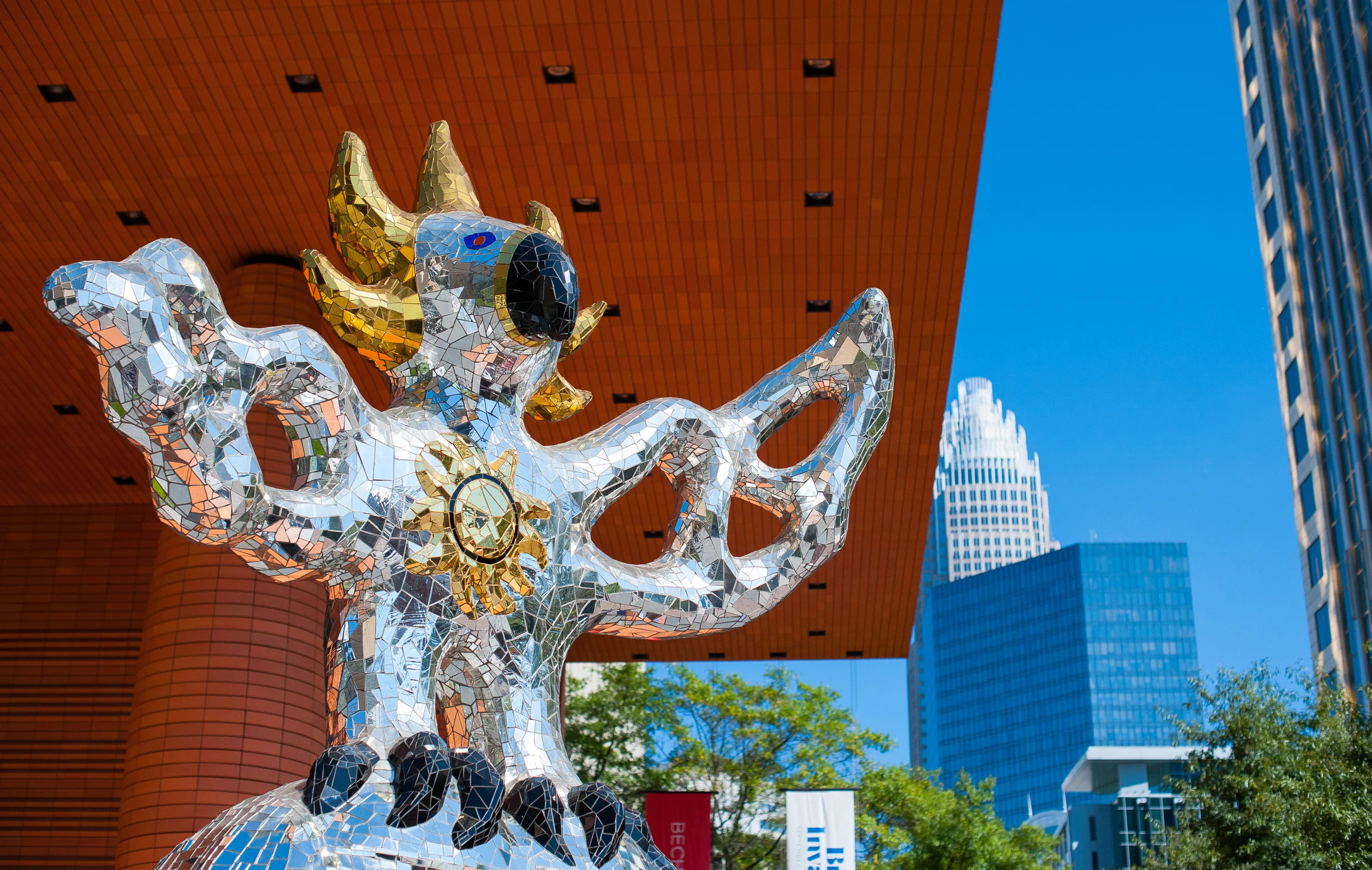 Charlotte Weekend Guide, Public Art, Fried Chicken, Whitewater Rafting, 3000x1910 HD Desktop