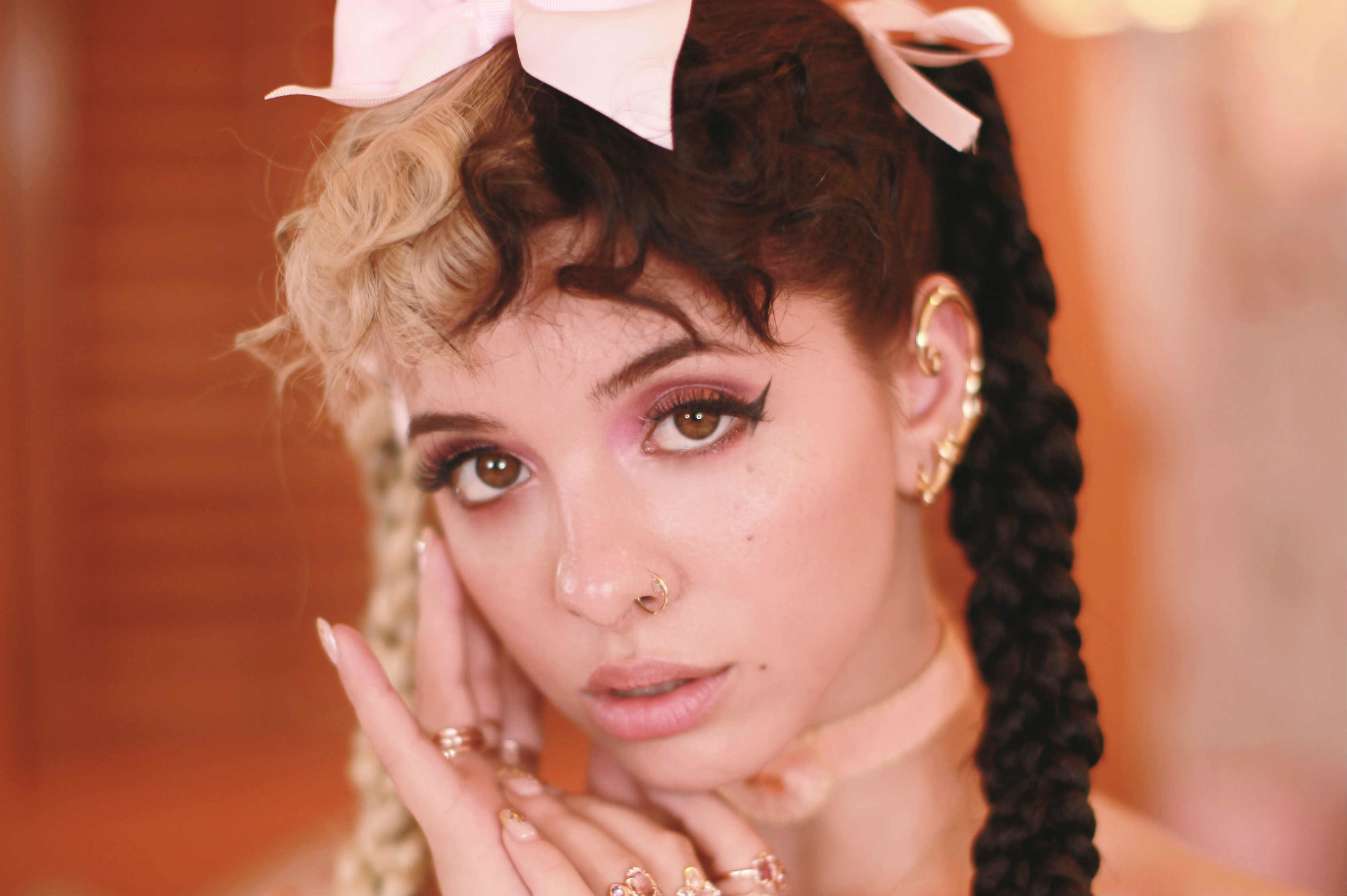 Melanie Martinez, Music artist, Wallpaper, Backgrounds, 2560x1710 HD Desktop