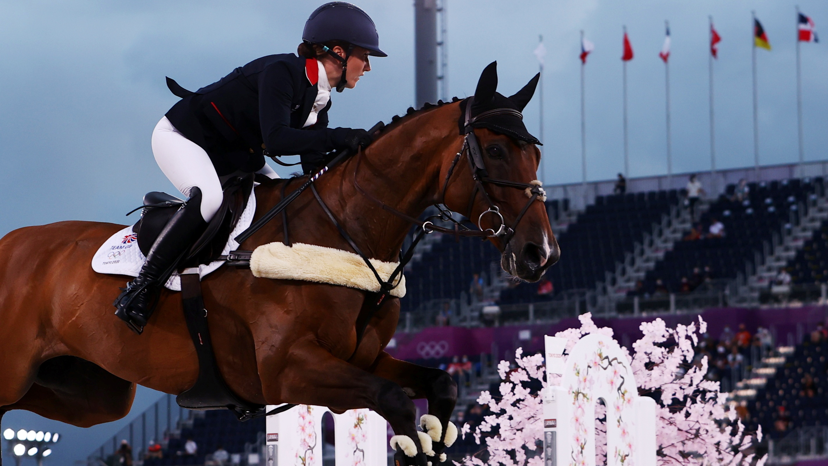 Equestrian Britain win, Team eventing gold, Reuters, British eventing, 2850x1610 HD Desktop