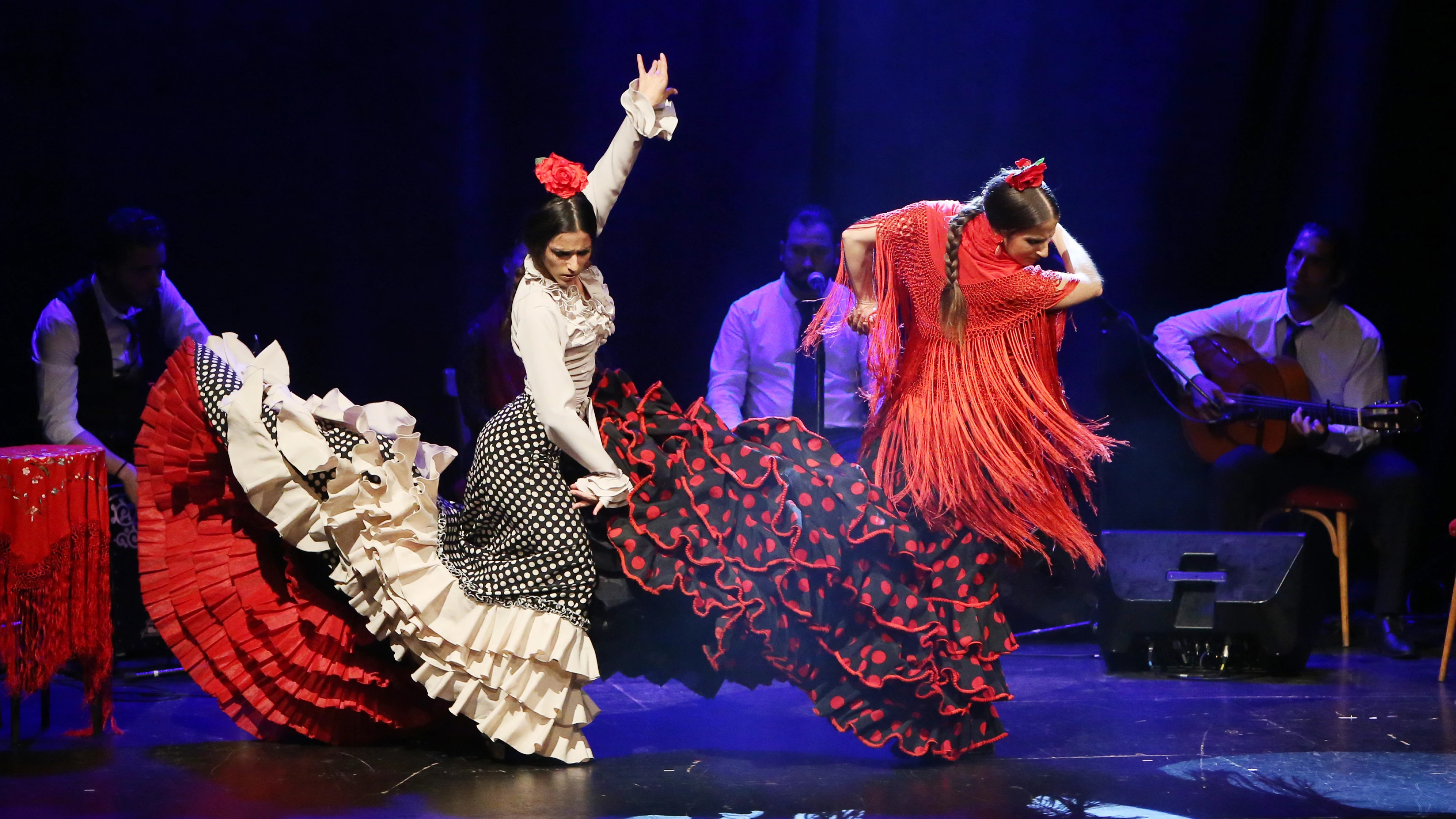 Flamenco city hall, Vibrant theater, Cultural videos, Passionate dance, 3840x2160 4K Desktop