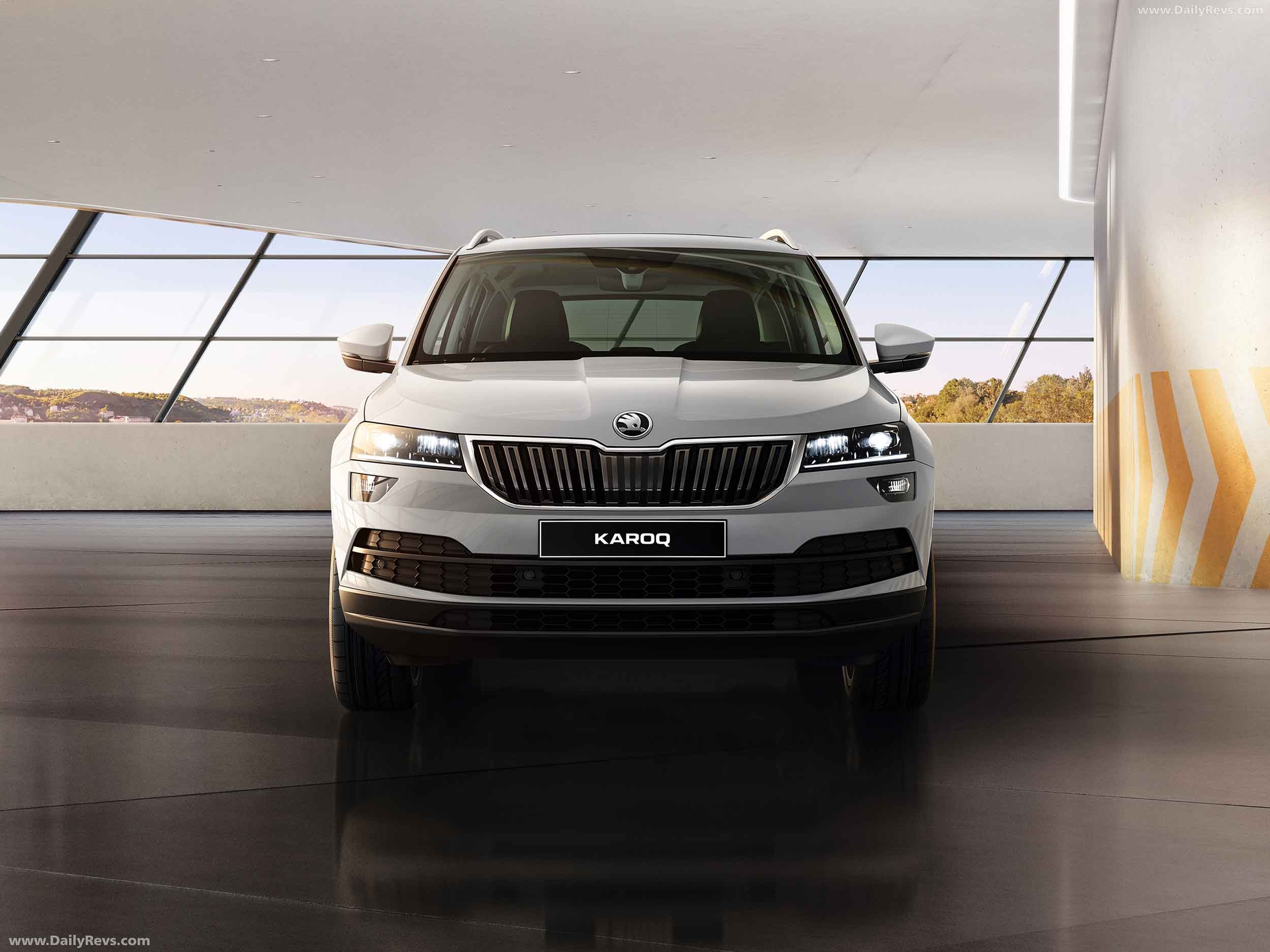 Skoda Karoq 2019, Stylish and practical, Versatile crossover, Cutting-edge technology, 2500x1880 HD Desktop