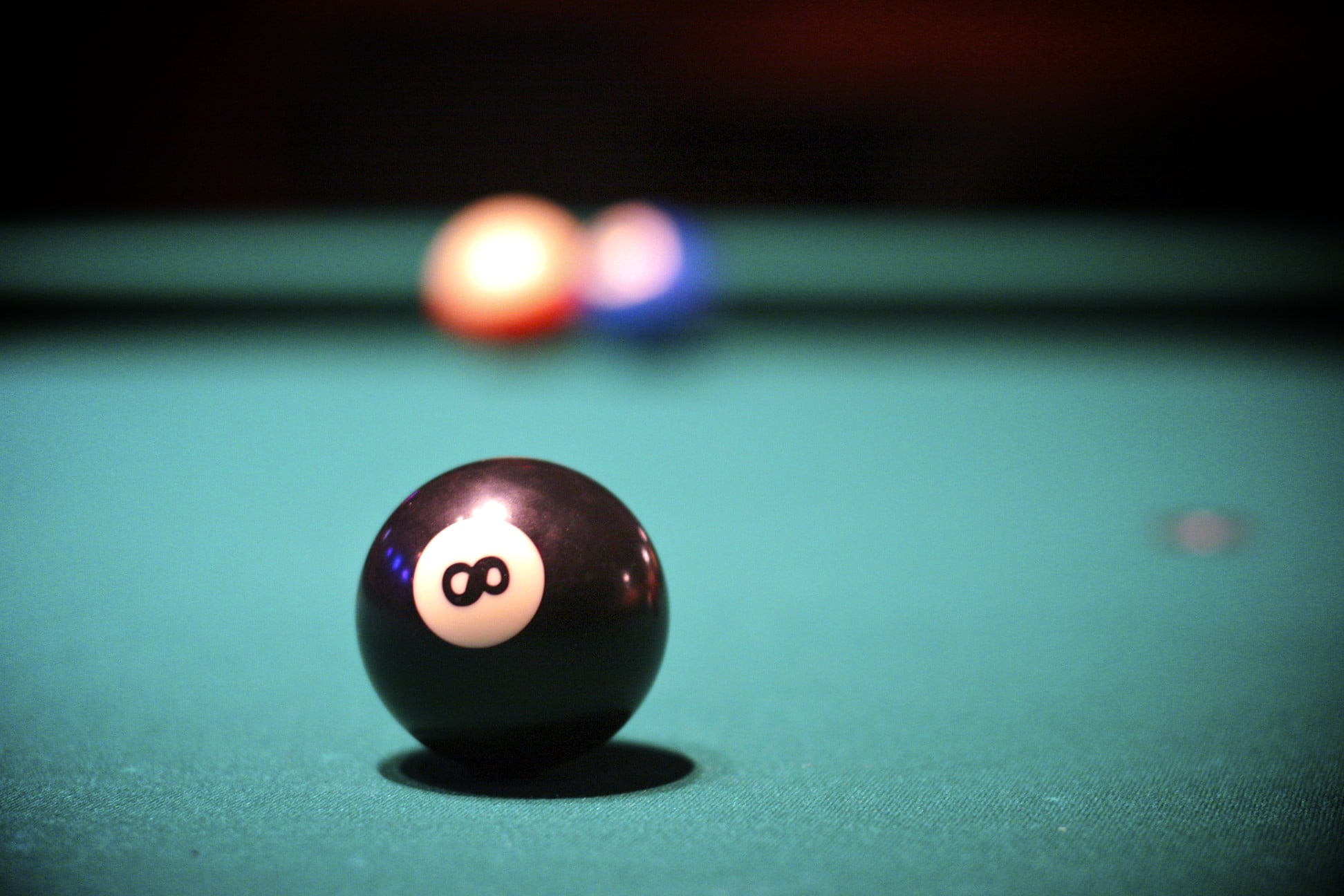 Billiards Sports, Selective focus, Photography, Striking visuals, 1950x1300 HD Desktop