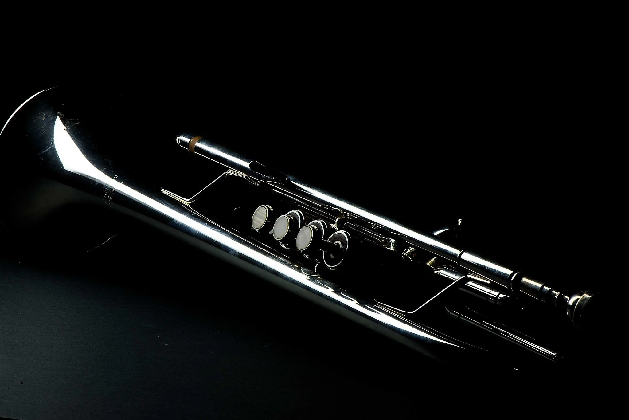 Trumpet wallpapers, Vibrant backgrounds, Musical instrument, 2050x1370 HD Desktop