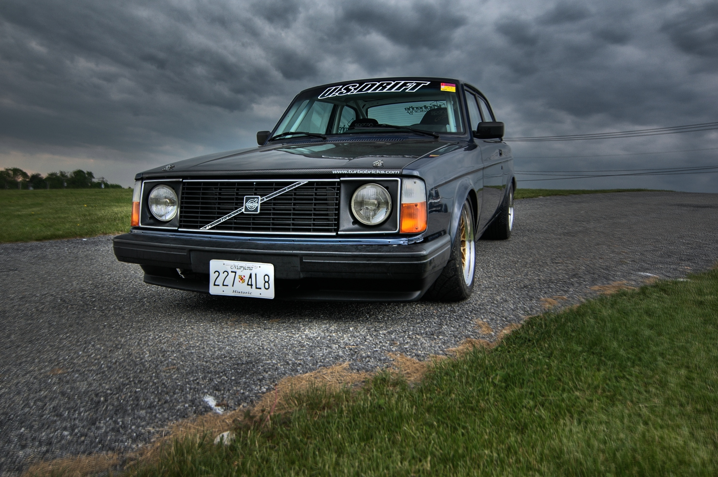 142 Model 1978, Volvo Wallpaper, 2970x1980 HD Desktop