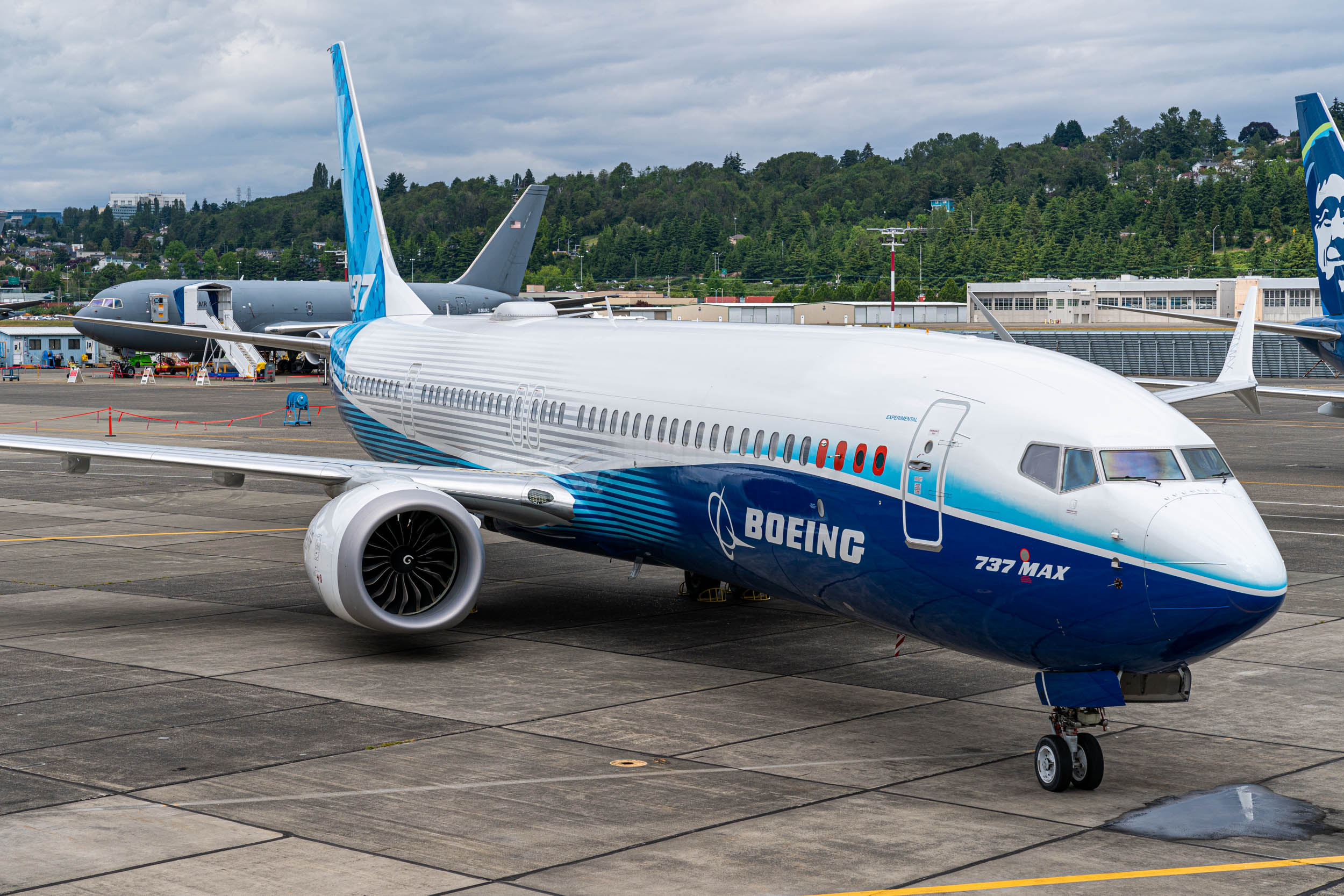 Boeing 737 MAX, Southwest Airlines, Aircraft order, Farnborough airshow, 2500x1670 HD Desktop