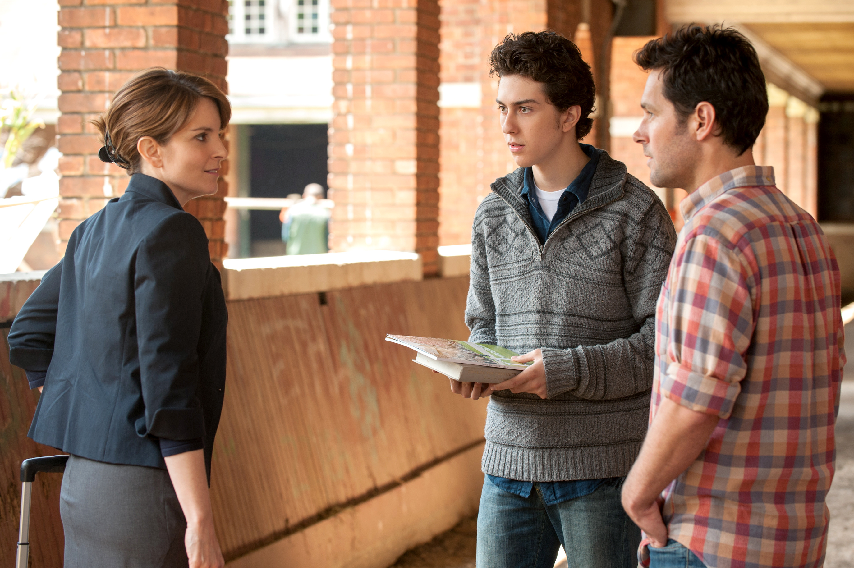Admission review, Paul Weitz, Tina Fey, Paul Rudd, 2750x1830 HD Desktop