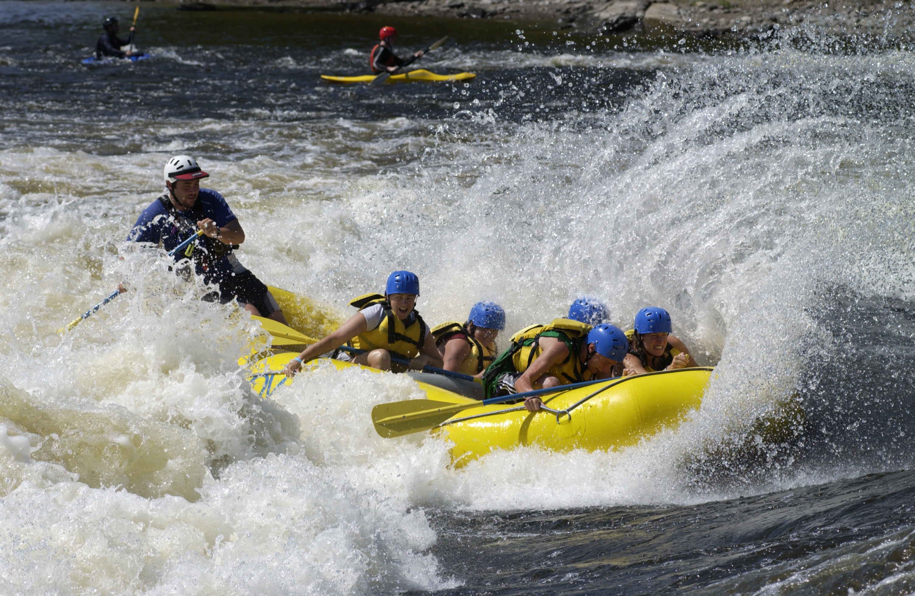 Sport rafting, Owl rafting, Athletes, Water sport, 3010x1960 HD Desktop
