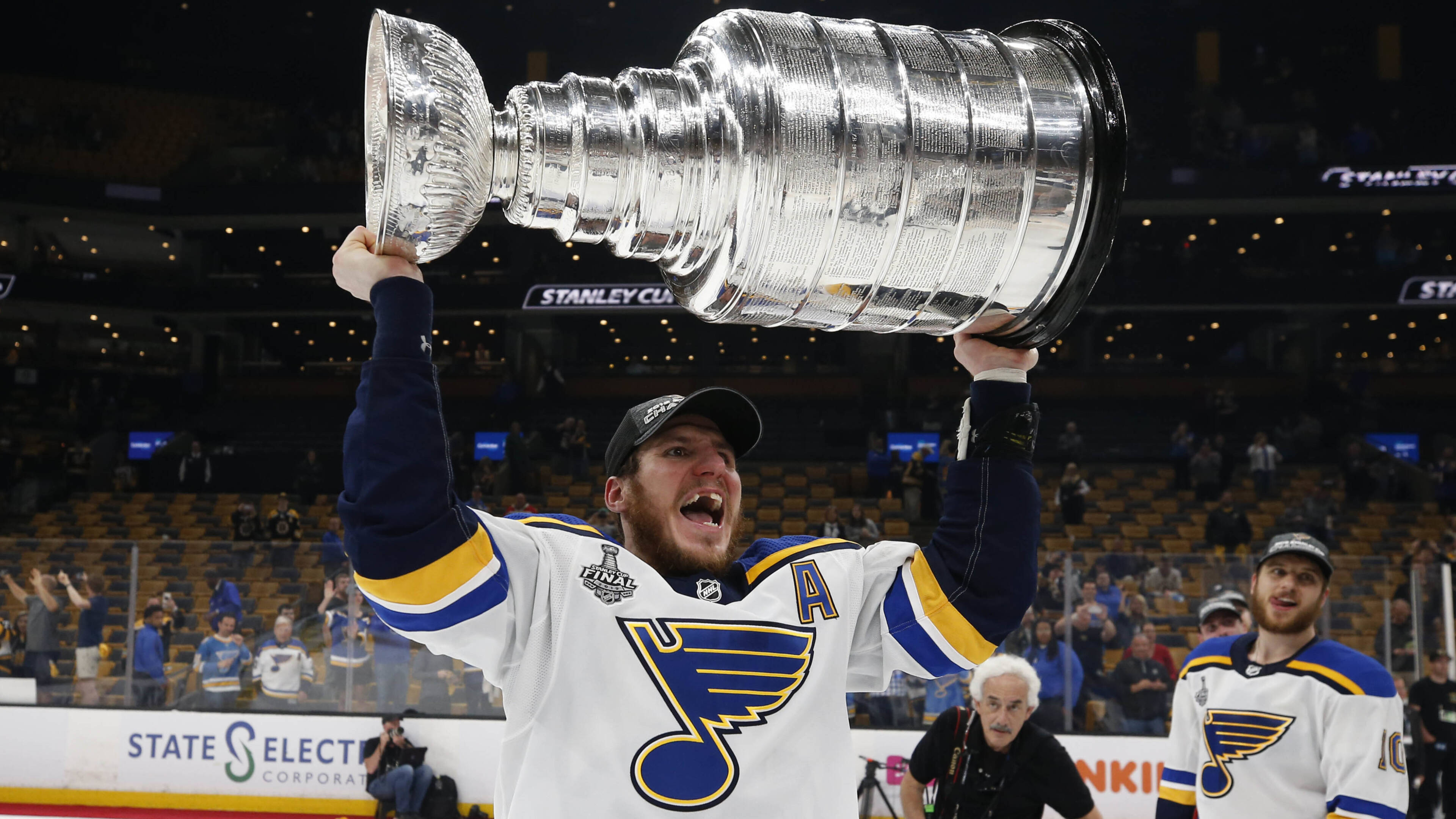 St. Louis Blues, Hockey players, Stanley Cup victory, Team achievement, 3840x2160 4K Desktop