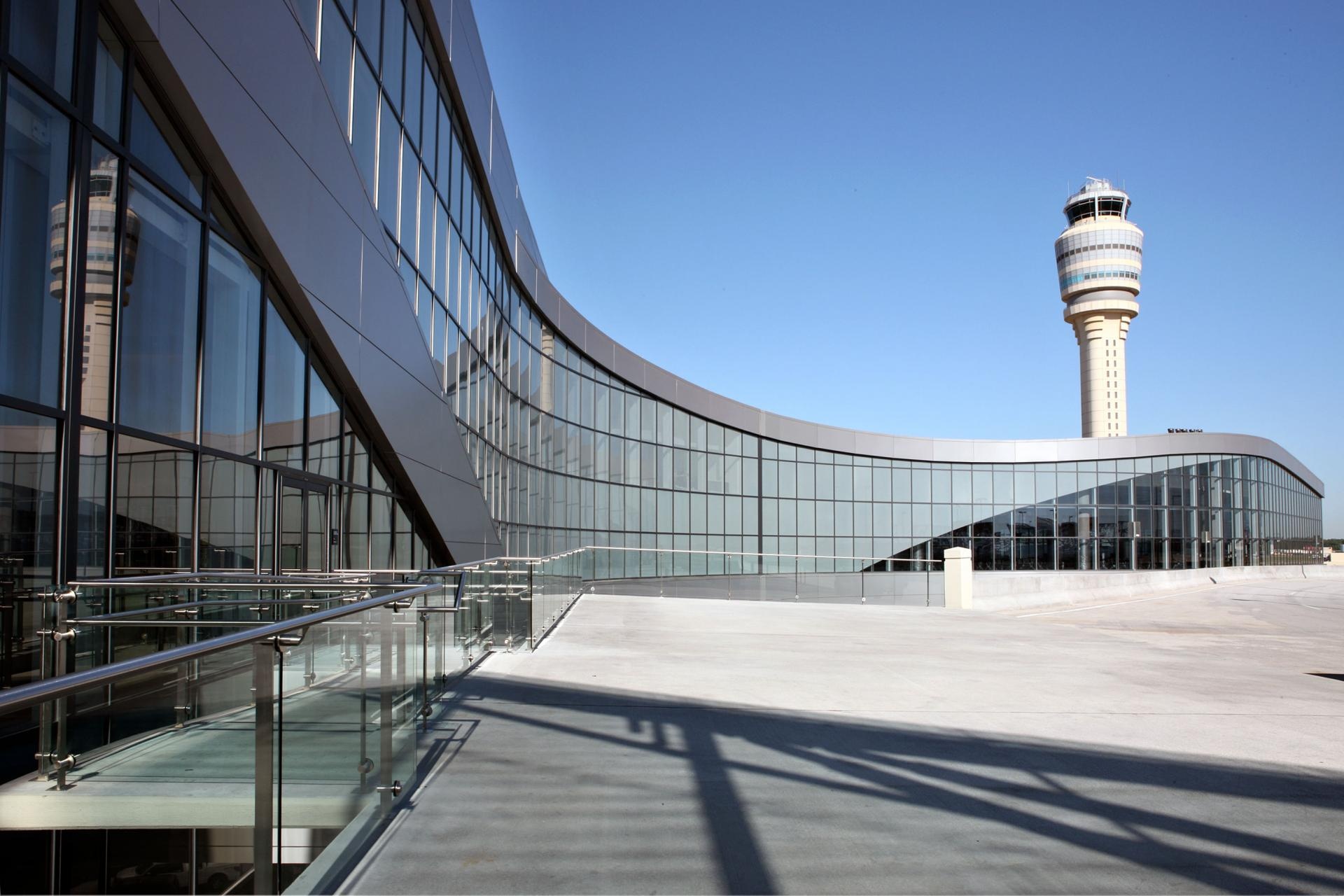 Hartsfield-Jackson Atlanta International Airport, Engineering design technologies, 1920x1280 HD Desktop