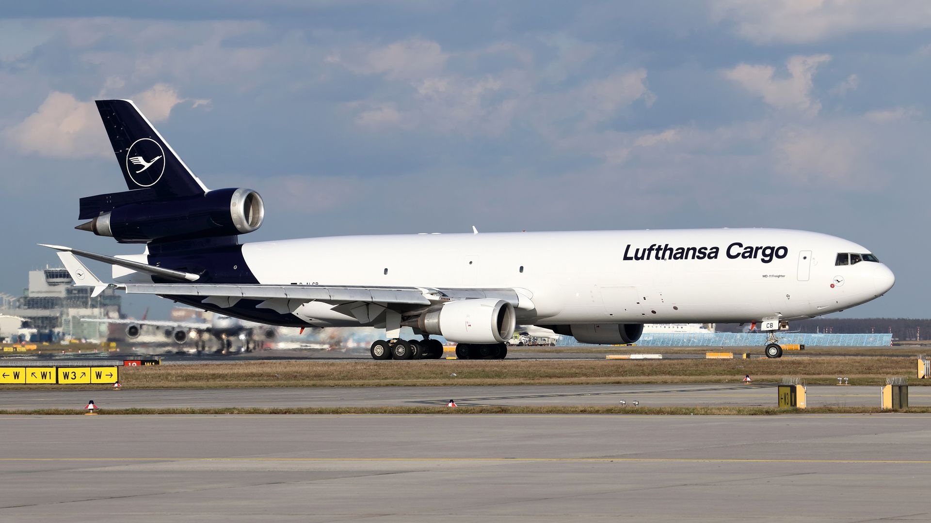 McDonnell Douglas, MD-11 wallpapers, 1920x1080 Full HD Desktop