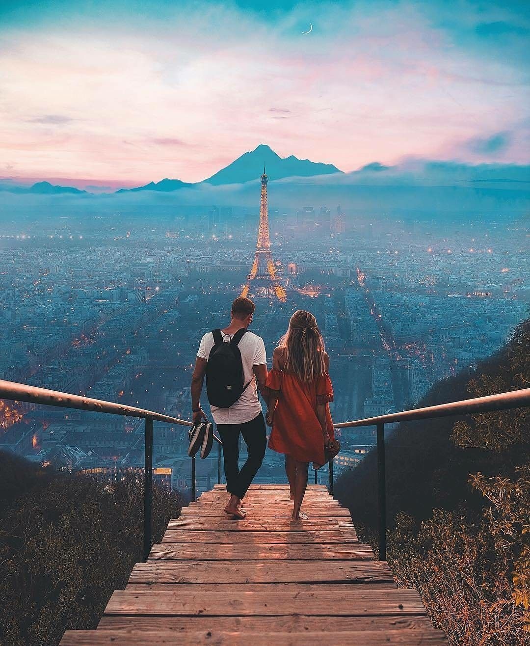 Travel Couple Wallpaper 1080x1320