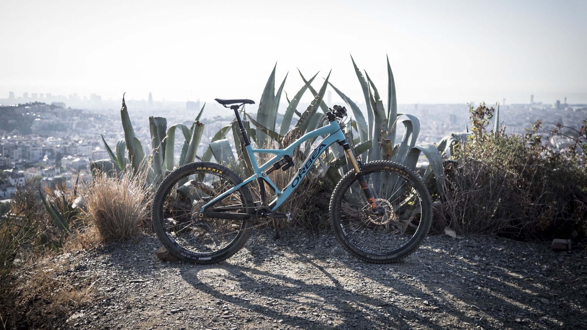 Orbea Rallon X10, Spanish Enduro Rocket, 2000x1130 HD Desktop