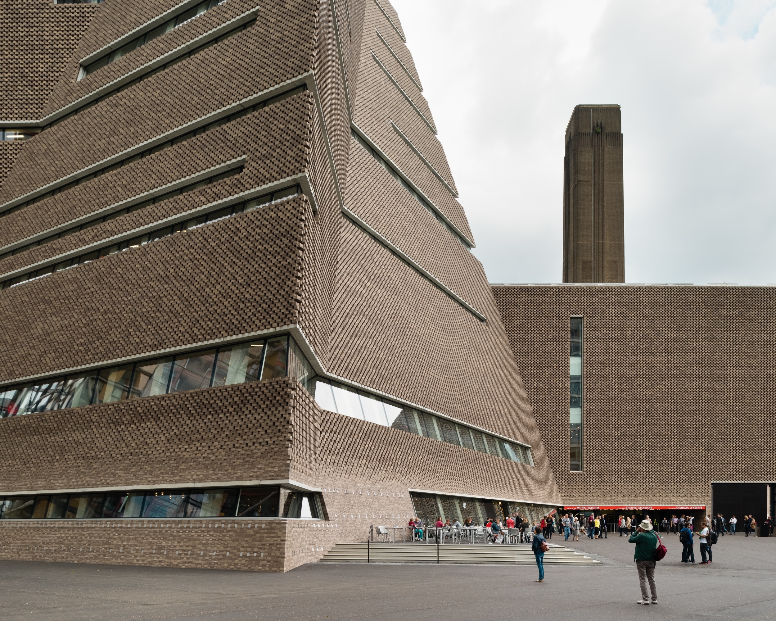 Tate Modern, London, Vibrant art scene, 2500x2000 HD Desktop