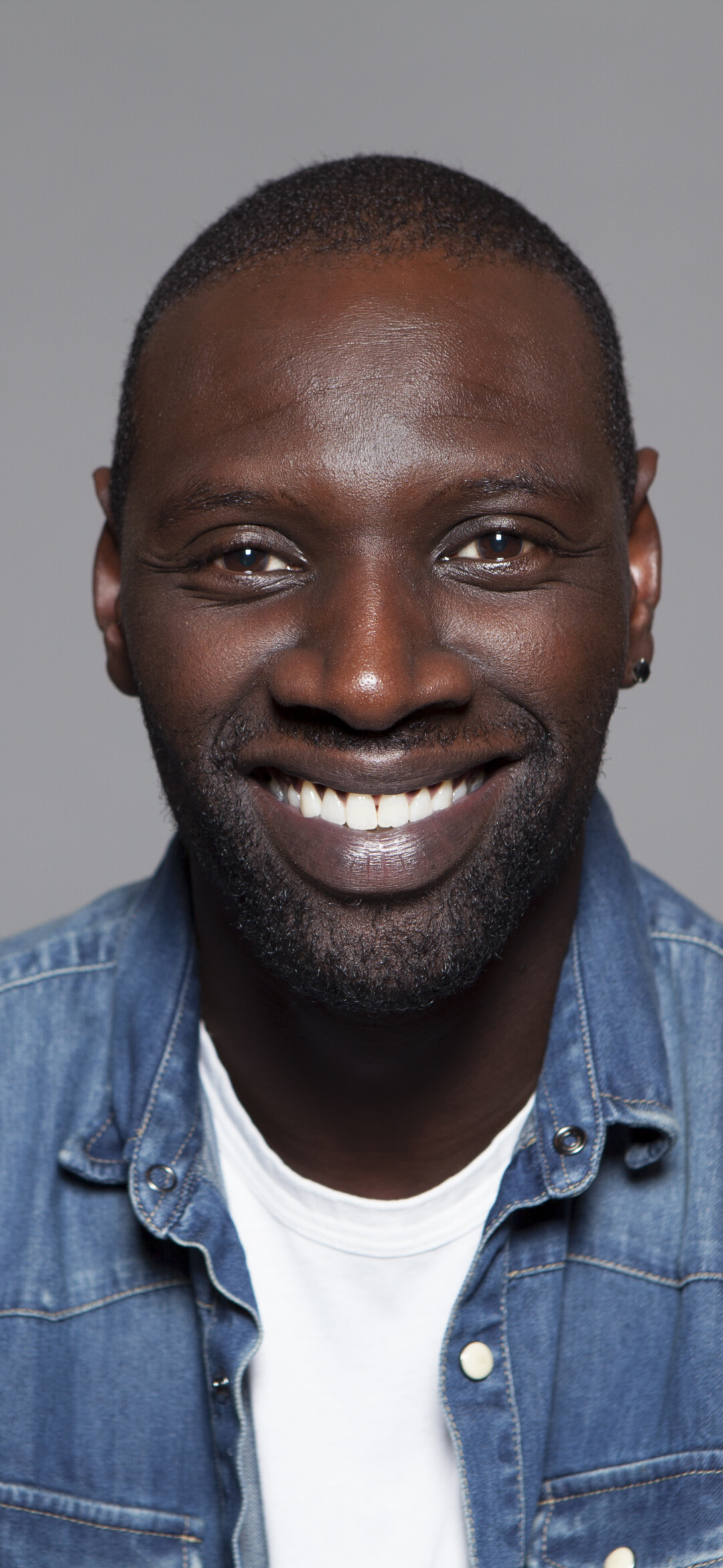 Omar Sy, Lupin star, Talented actor, French celebrity, 1080x2340 HD Phone